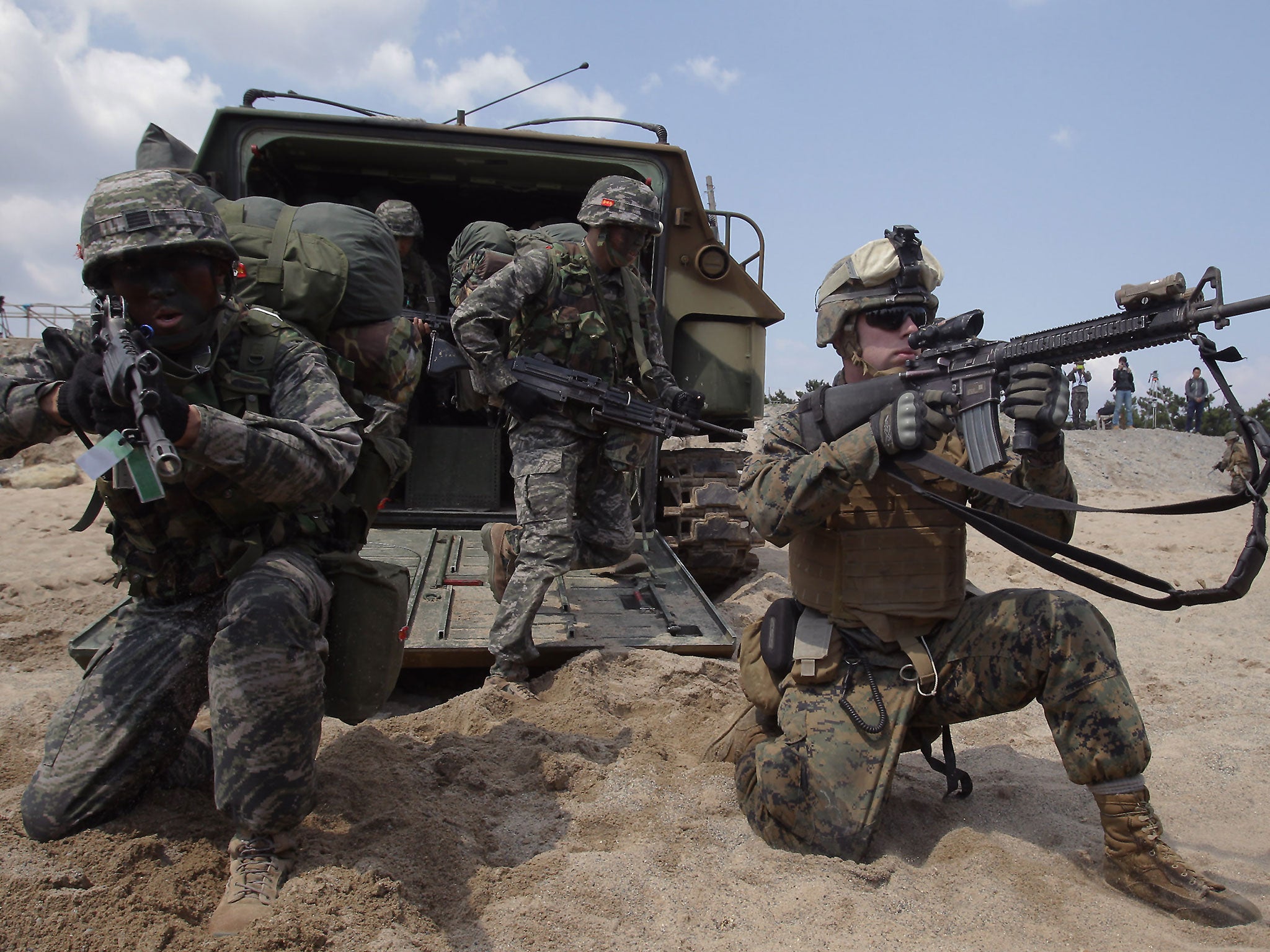 US and South Korean marines participate in a drill in Pohang