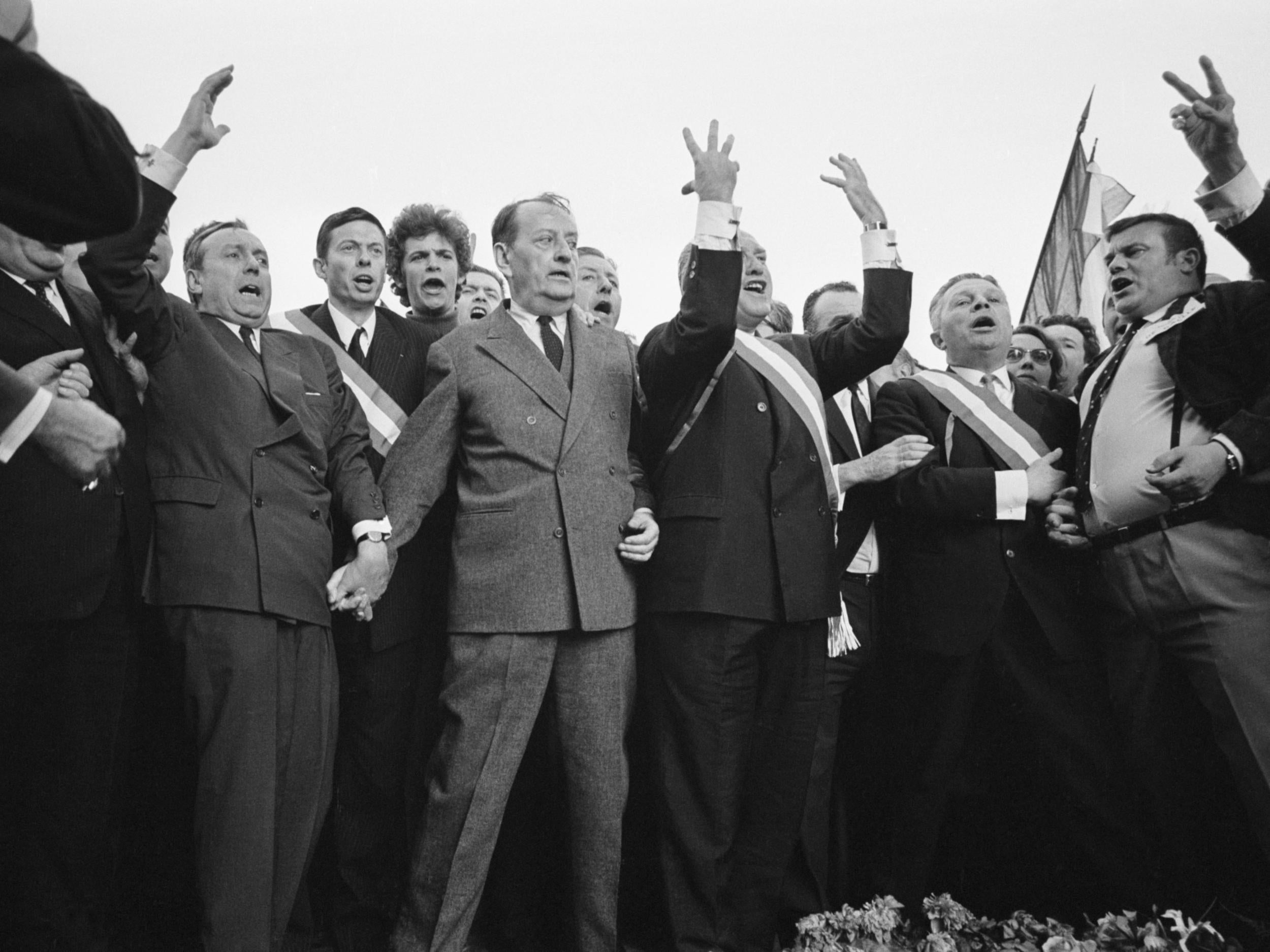 French politicians Michel Debre and Andre Malraux at the tomb of the unknown soldier, demonstrating their support for De Gaulle