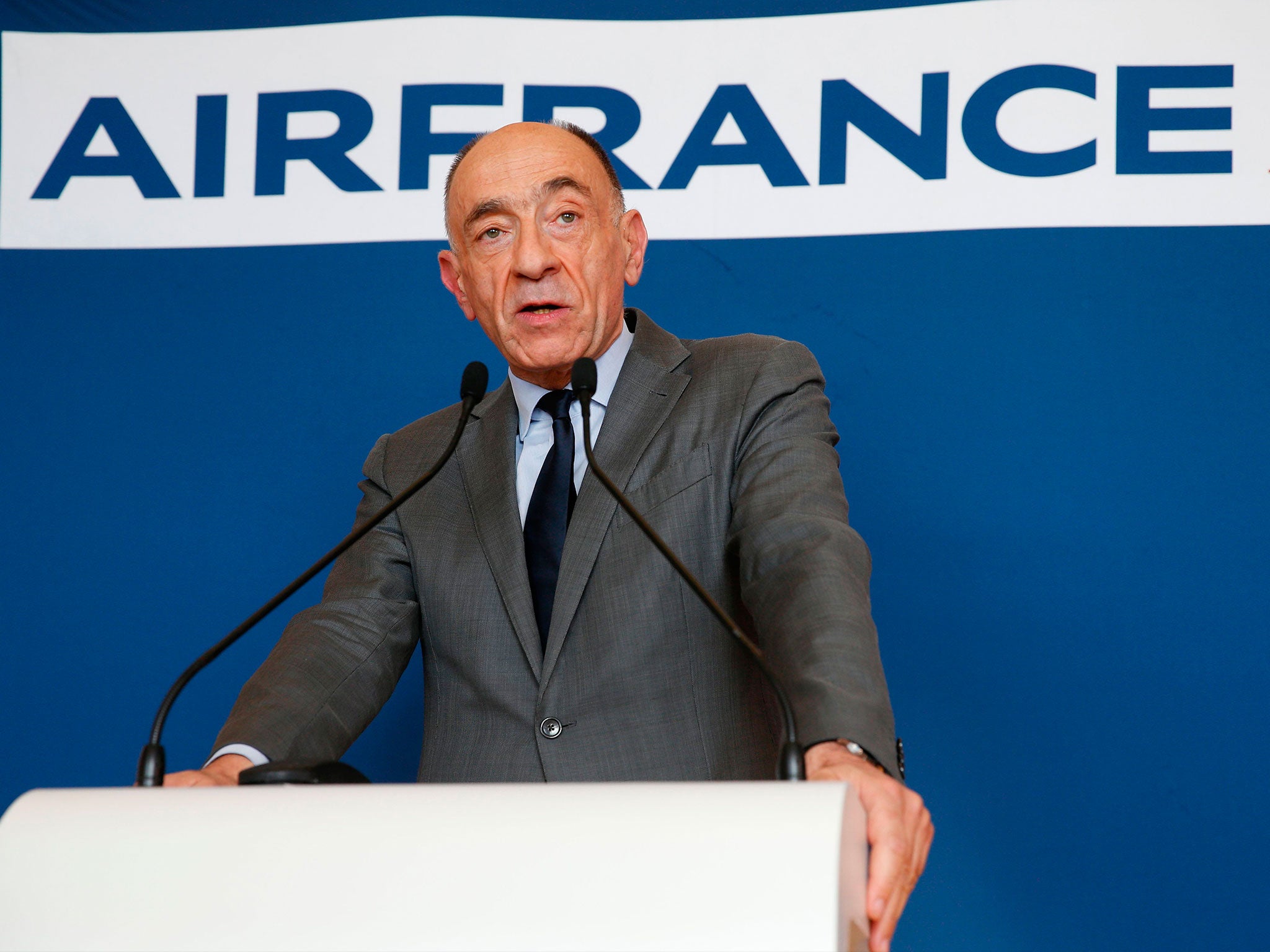 Jean-Marc Janaillac announcing his resignation after employees rejected the company's latest offer on wages