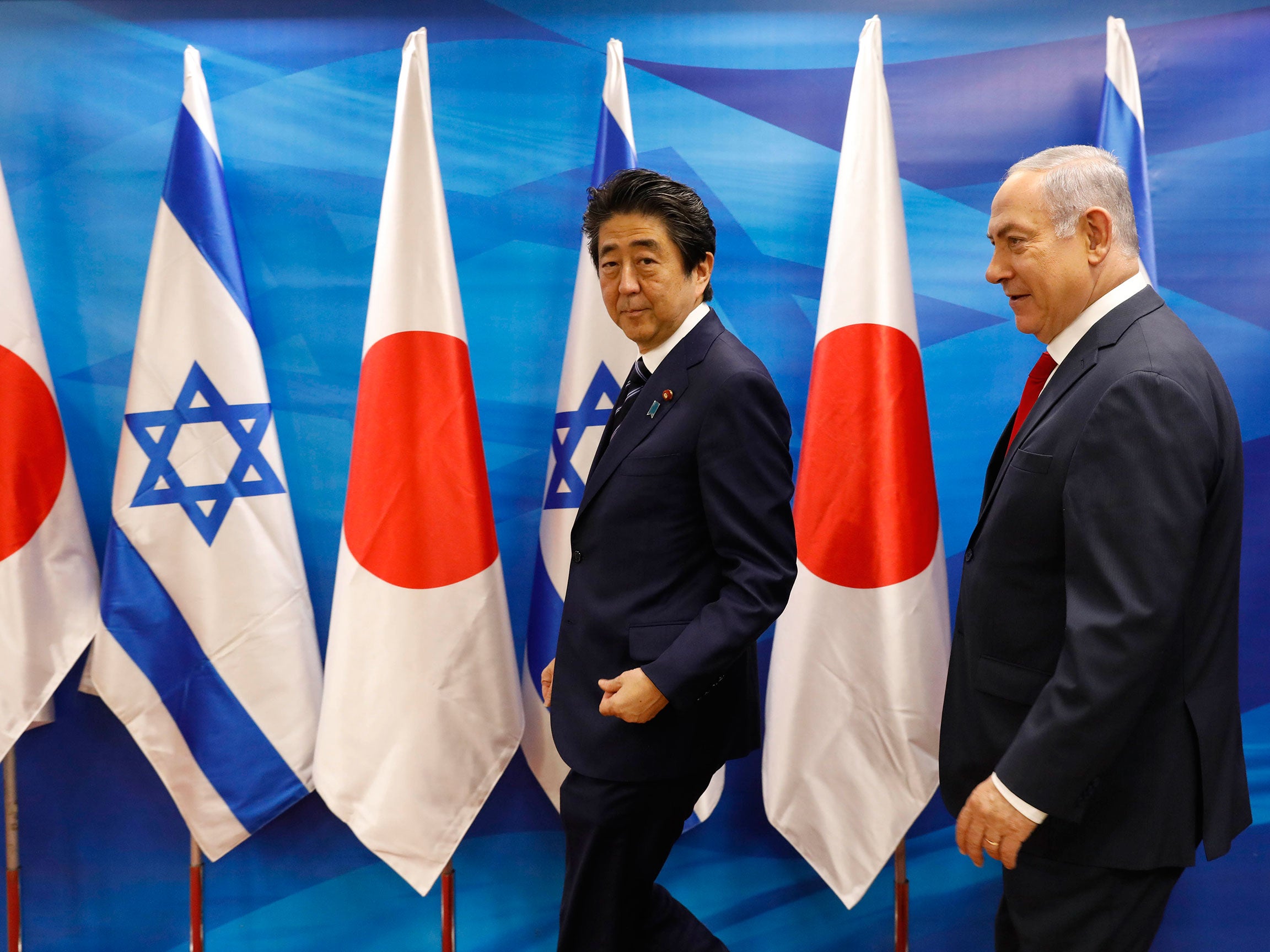 Israeli Prime Minister Benjamin Netanyahu and his Japanese counterpart Shinzo Abe on 2 May 2018