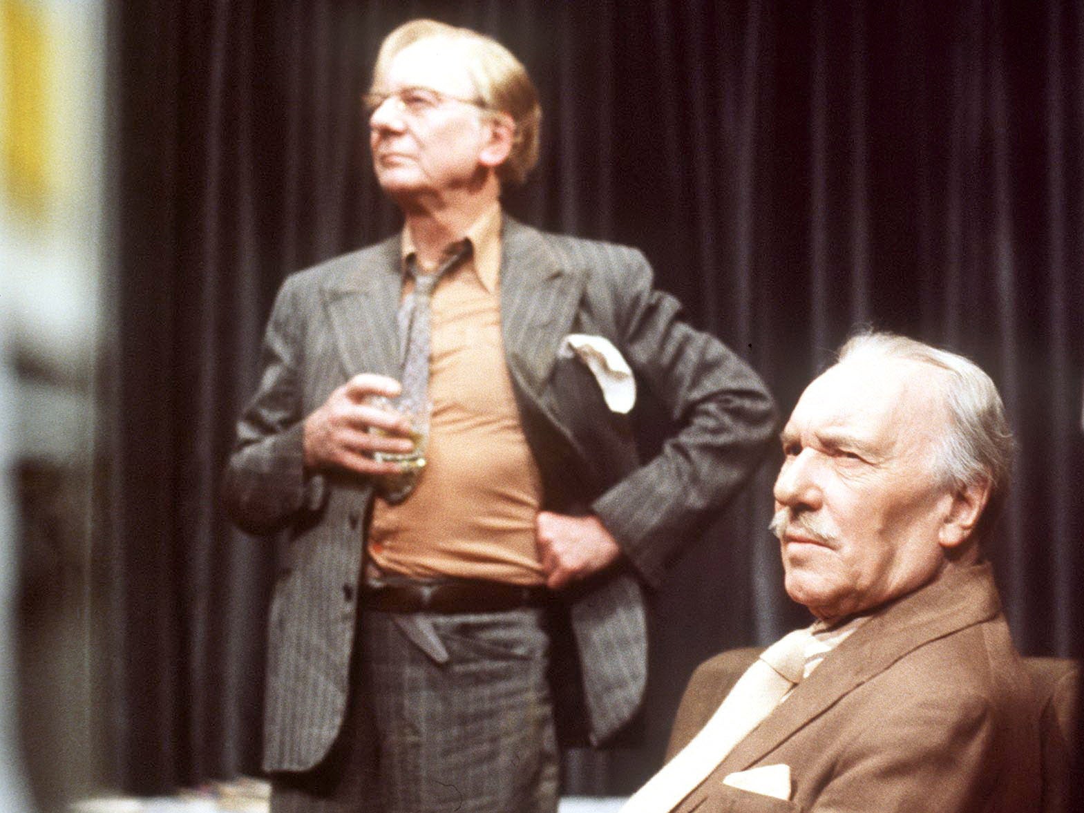 Sir John Gielgud as Spooner and Sir Ralph Richardson as Hirst in Harold Pinter's drama 'No Man's Land', broadcast on ITV in 1978