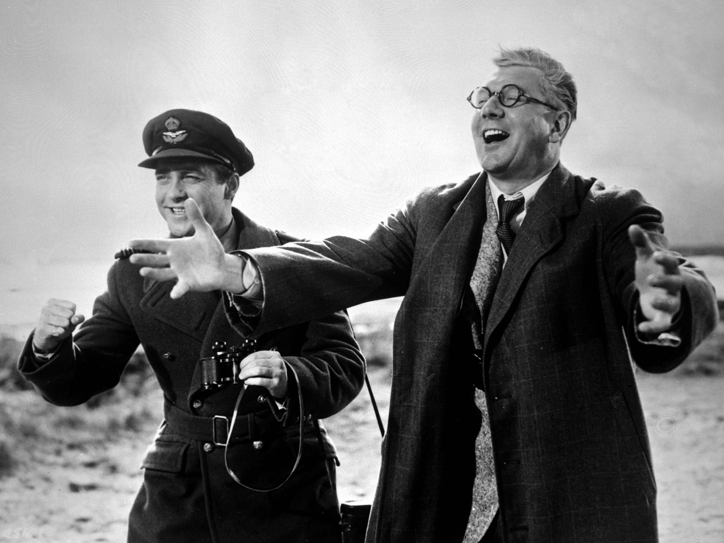 Richard Todd as Guy Gibson and Sir Michael Redrgrave as Barnes Wallis in Michael Anderson’s 1955 film ‘The Dam Busters’