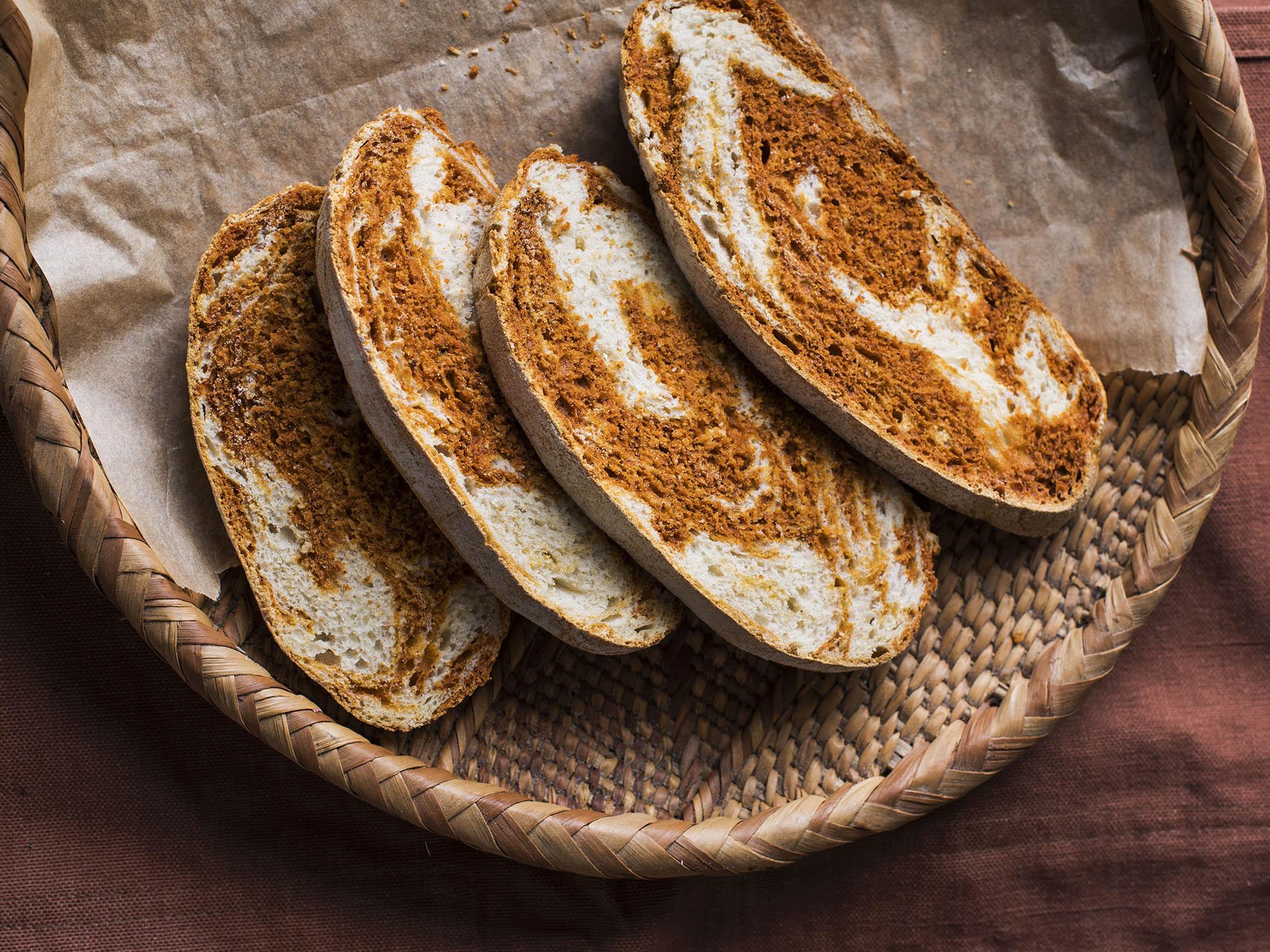 The bakery specialises in traditional sweet and savoury pastries and breads, such as marbled annatto loaf (Andina)