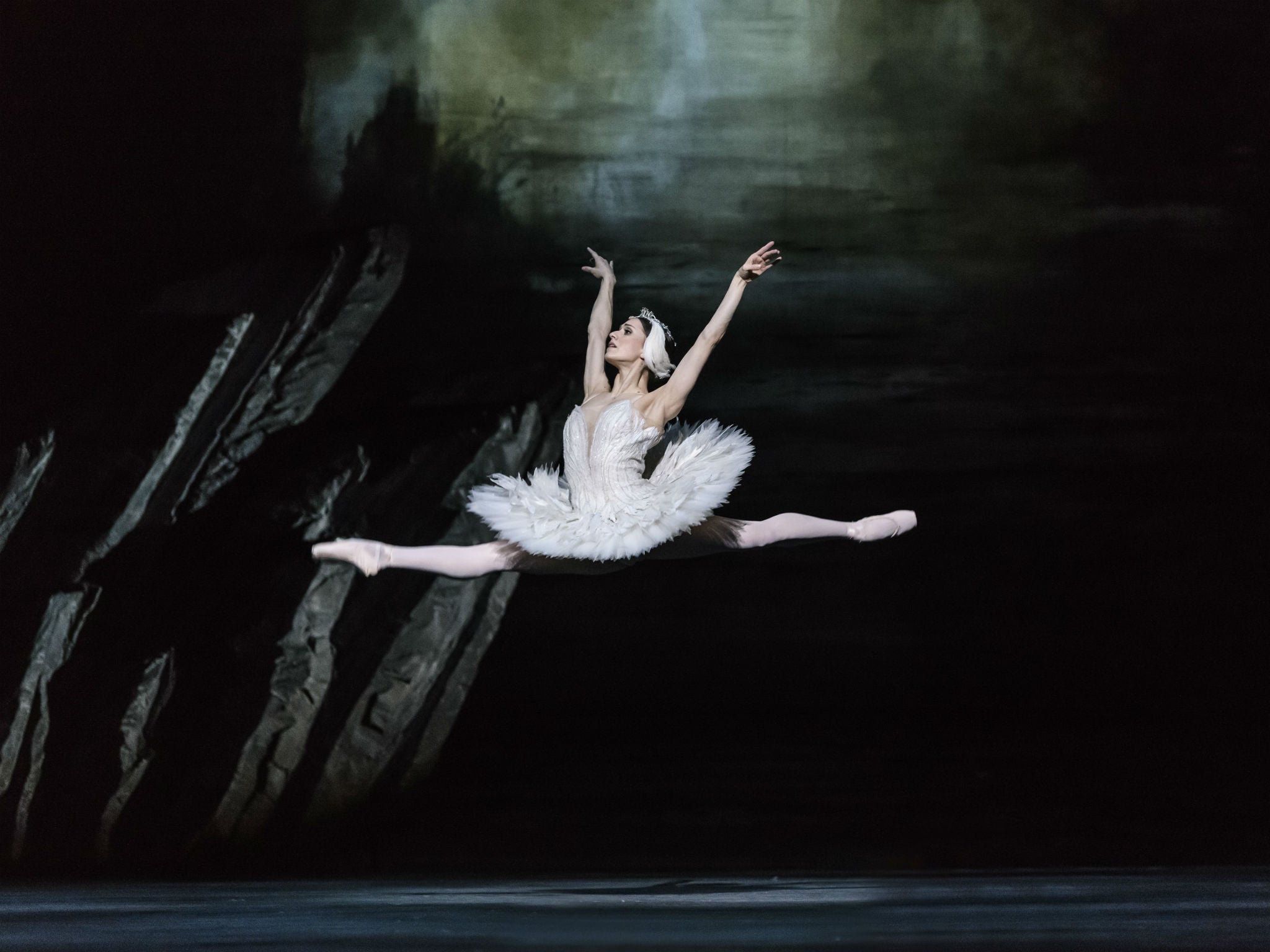 Marianela Nuñez in 'Swan Lake'