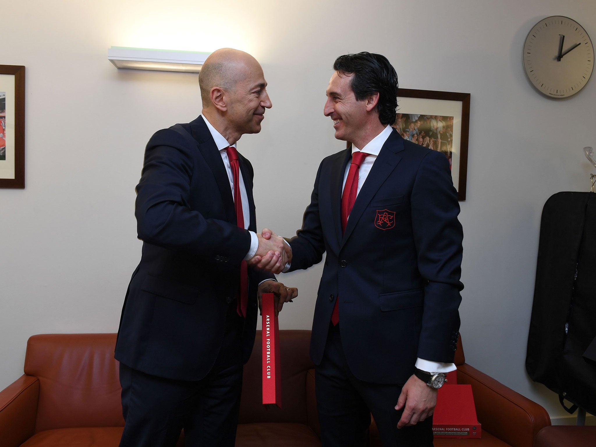 Ivan Gazidis and Unai Emery together at the Emirates Stadium