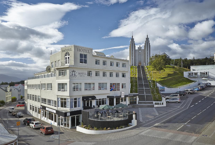 The Kea Hotel has a great position opposite the church