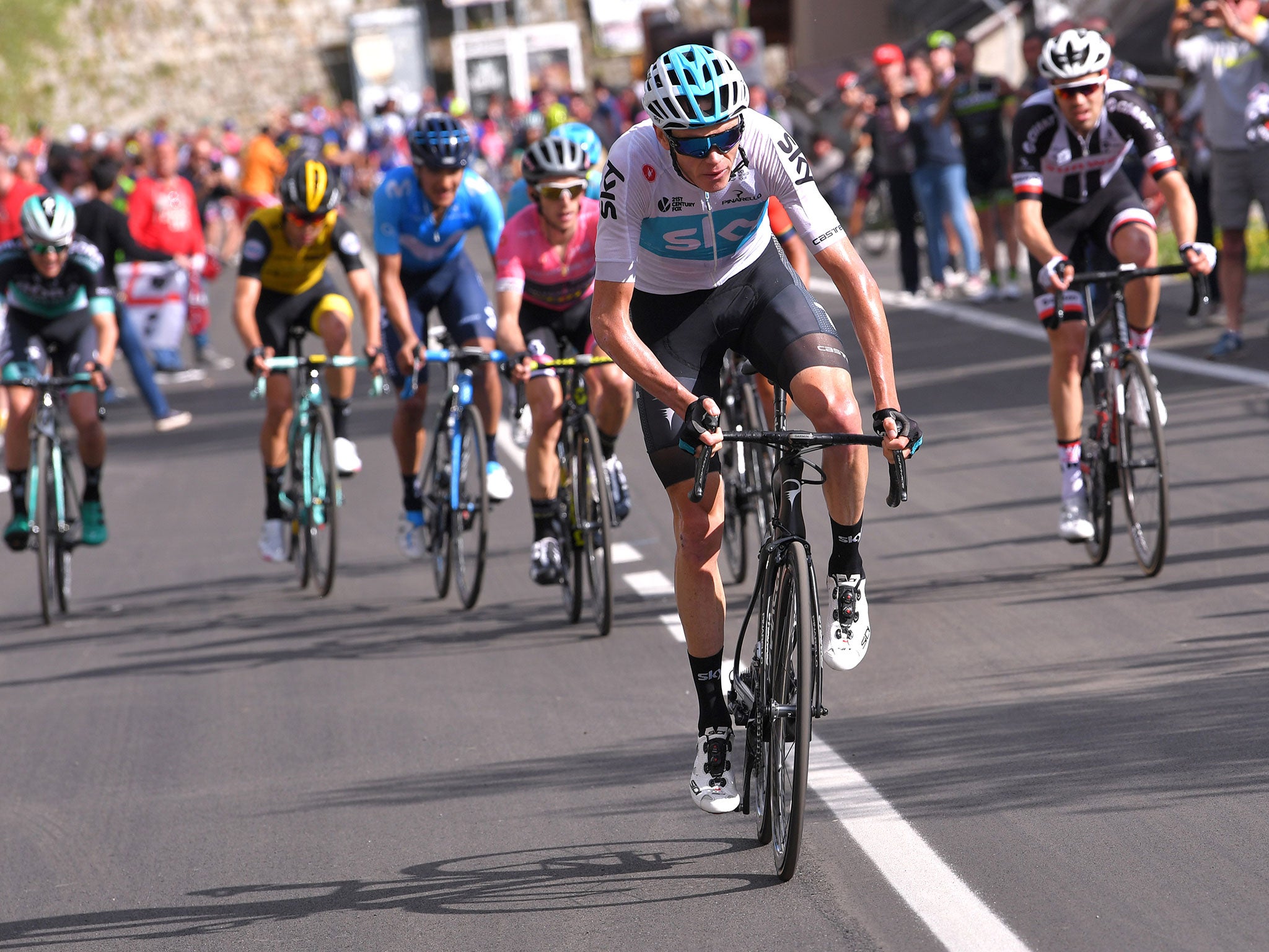 Chris Froome heads into stage 20 in pole position