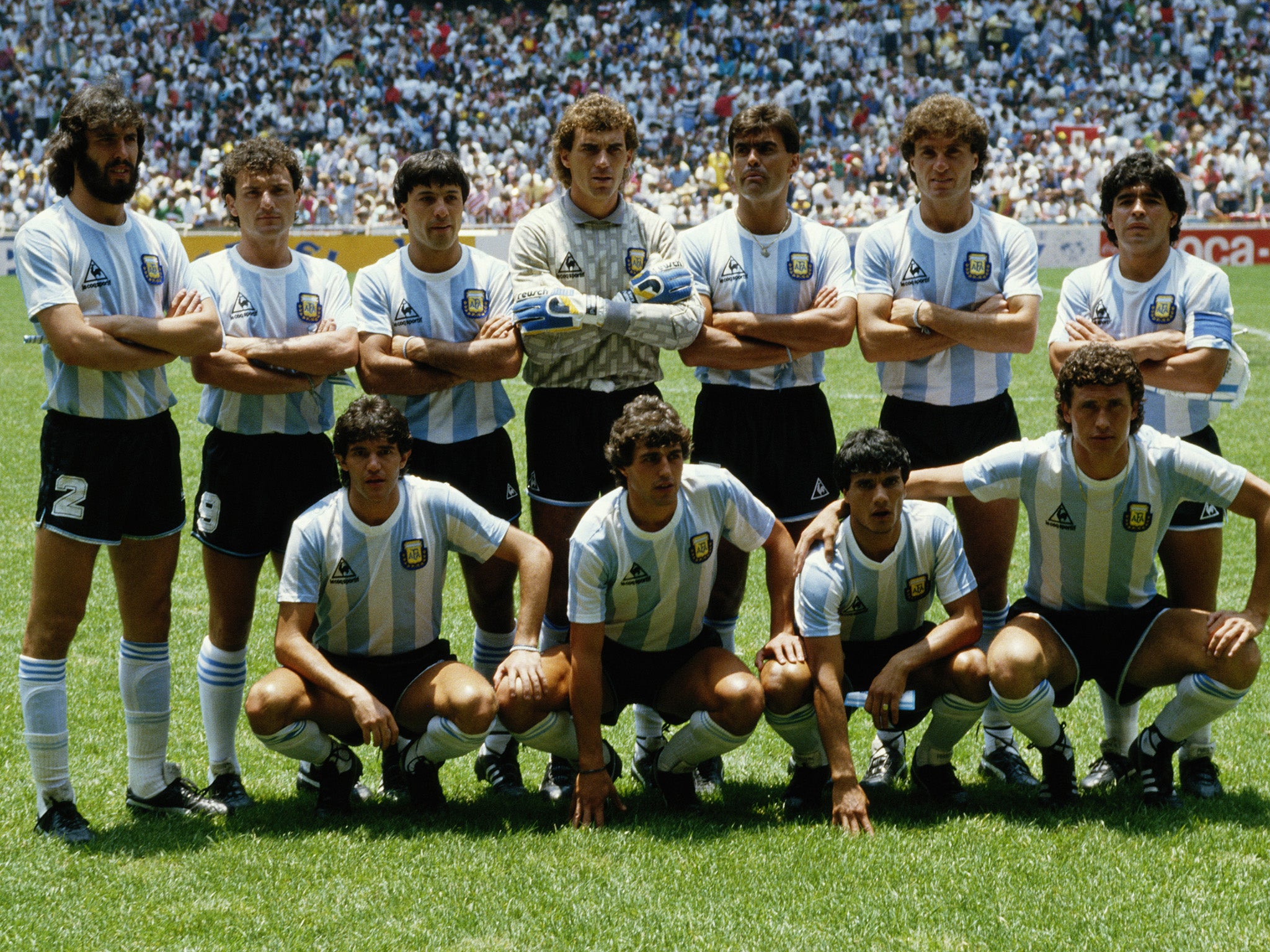 Olarticoechea with his Argentina teammates ahead of the 1986 final