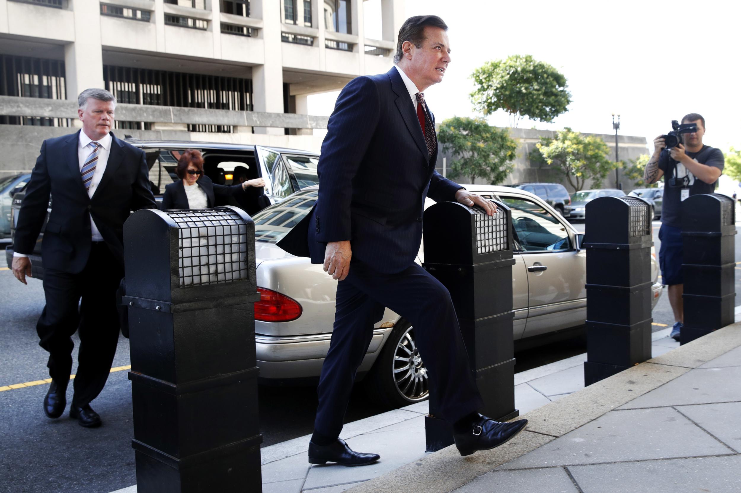 Paul Manafort arrives at federal court, Friday, June 15, 2018, in Washington