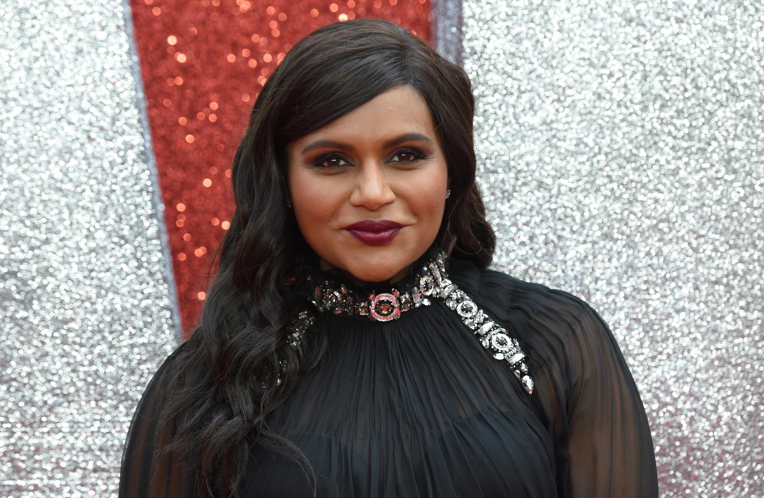 Mindy Kaling says white male critics are being 'unfair' to 'Ocean's 8'.