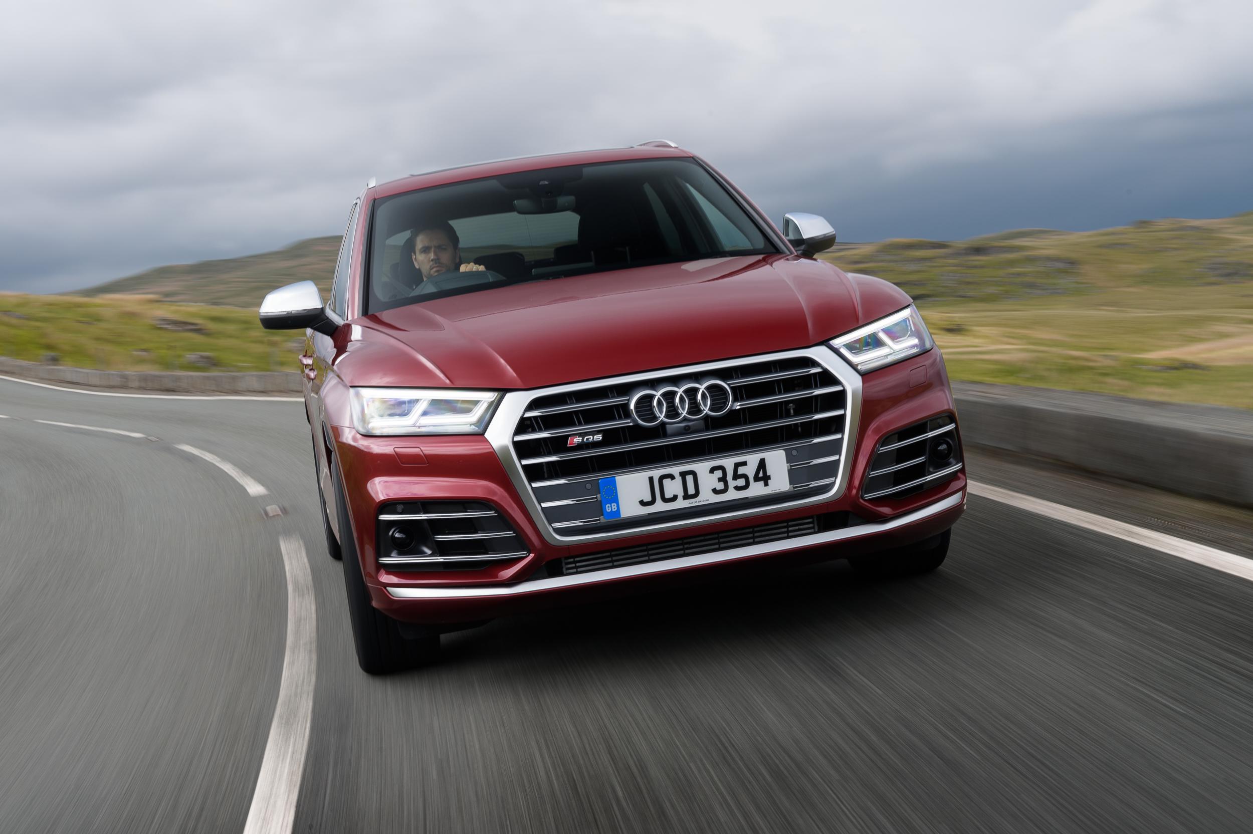 Not So Unique Vehicle: big and powerful but it doesn’t stand out in a crowded marketplace