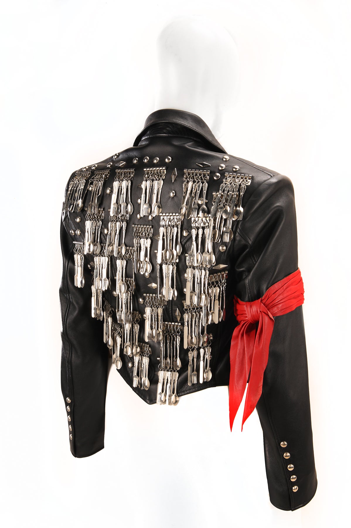 ‘Michael Jackson’s ‘dinner jacket’ by Michael Lee Bush (Julien’s Auctions / Summer Evans)