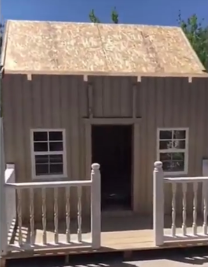 The house is bigger than many flats (Snapchat)