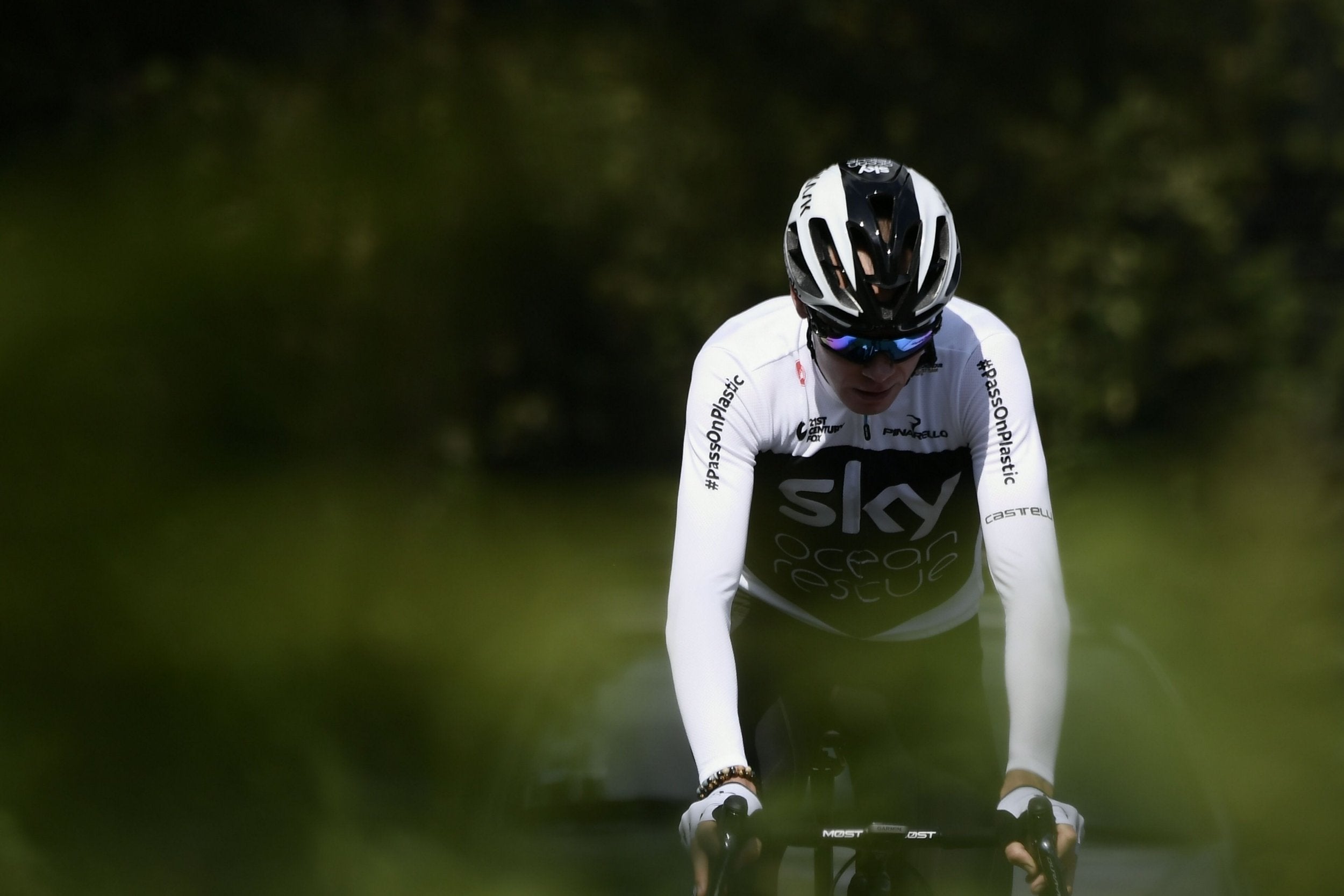 Chris Froome on a training ride in Vendee