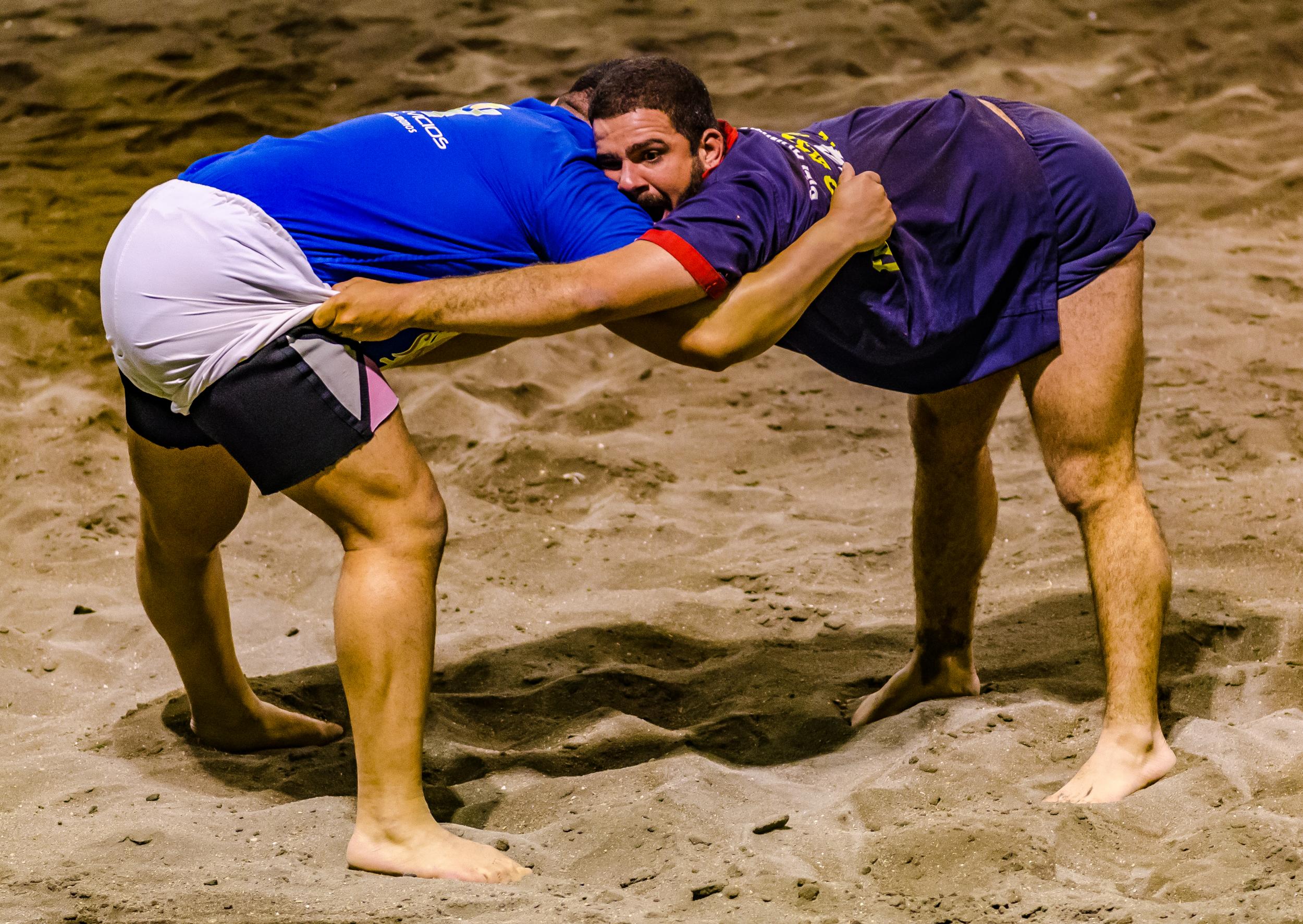 Size isn't everything when it comes to Canarian wrestling (Steve Pretty )