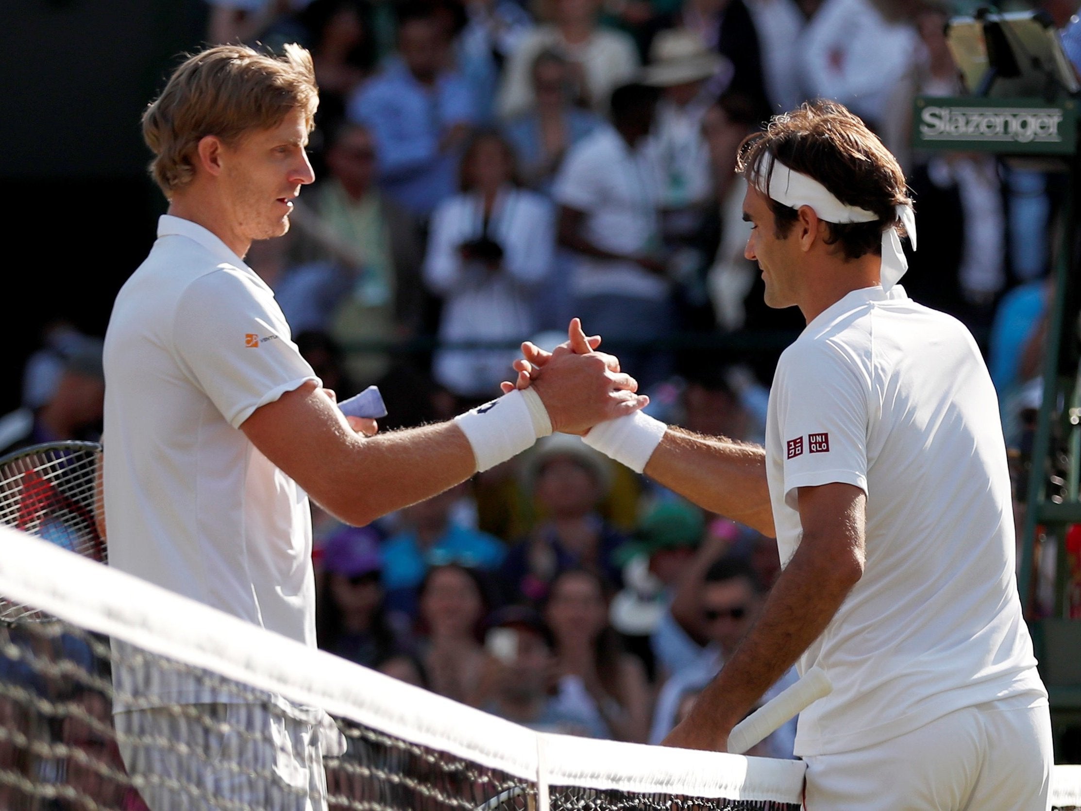 Federer congratulates Anderson on his quarter-final victory