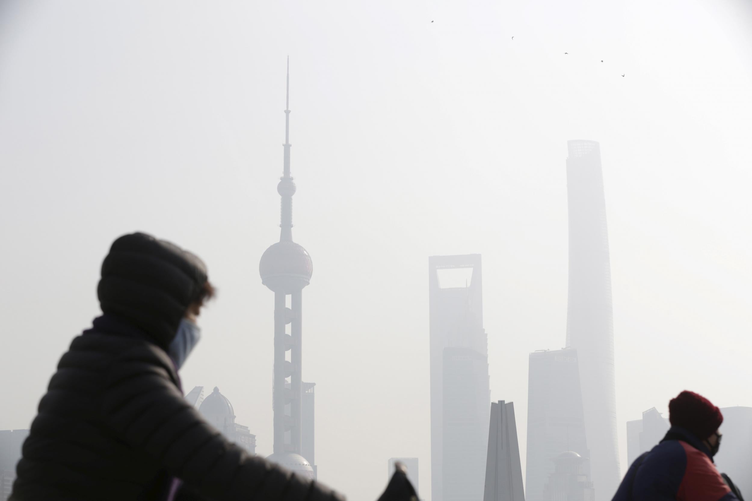 People shield themselves with masks in Shanghai: children in developing countries in Africa and Asia are the worst off