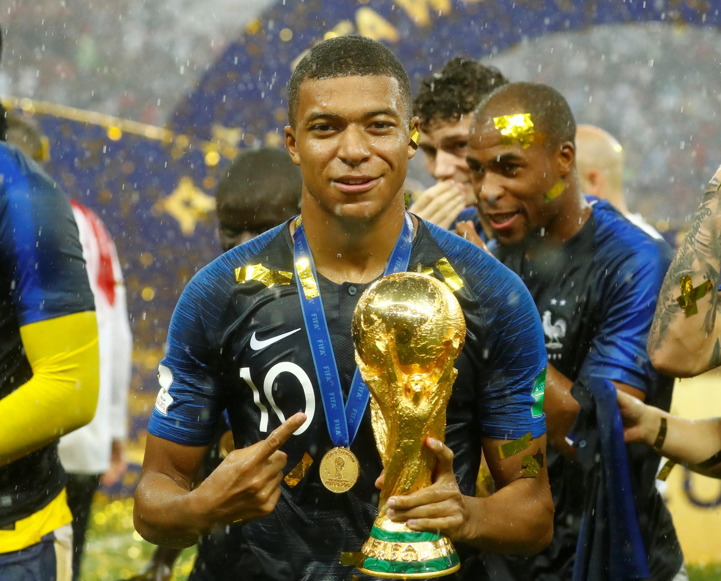 Mbappe's future lies through the middle, not out wide (Reuters)