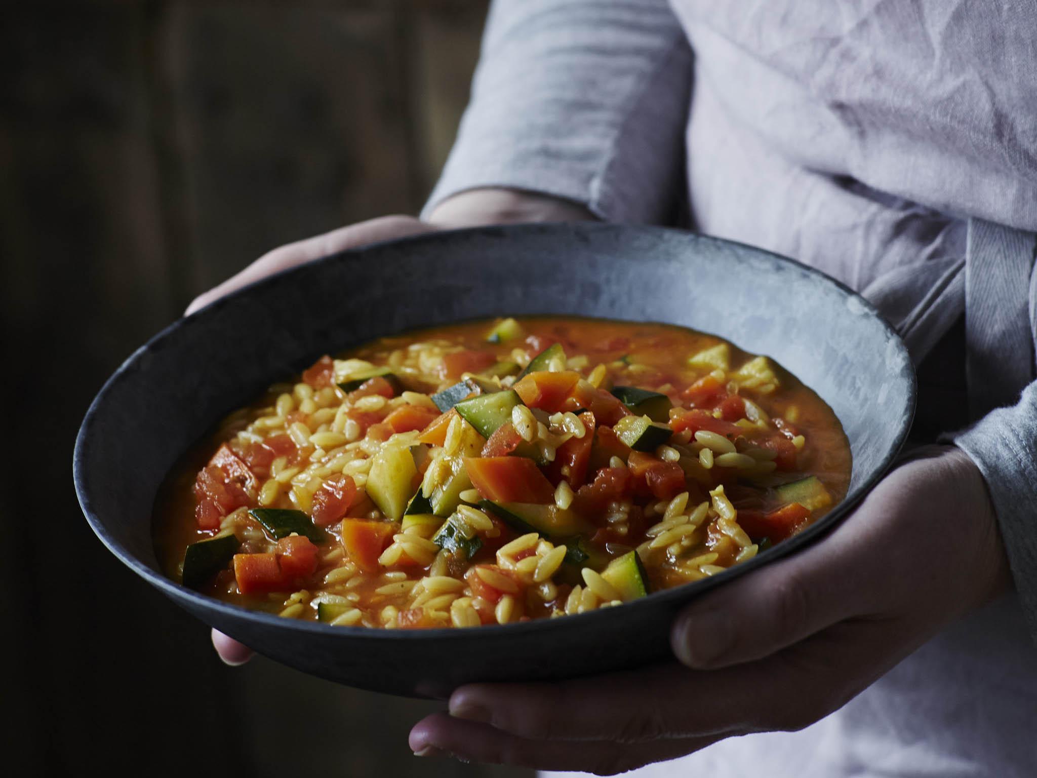 To make a gluten-free version, swap the conchiglie for cooked beans