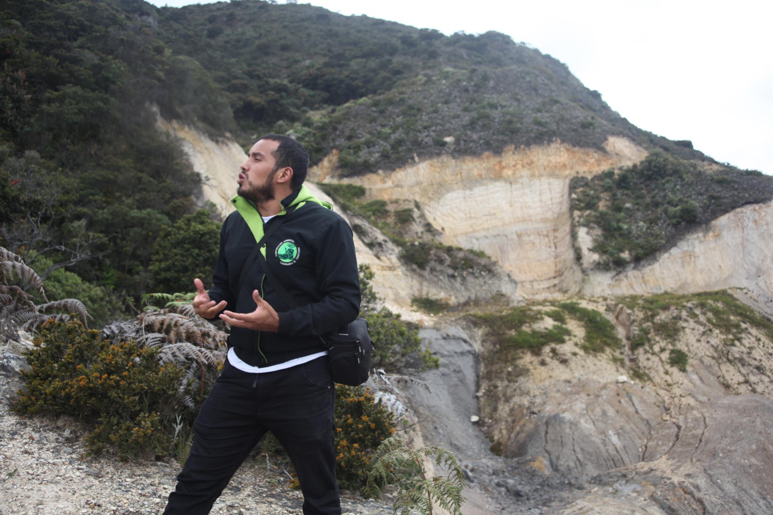 Gabriel Romero leads the tour