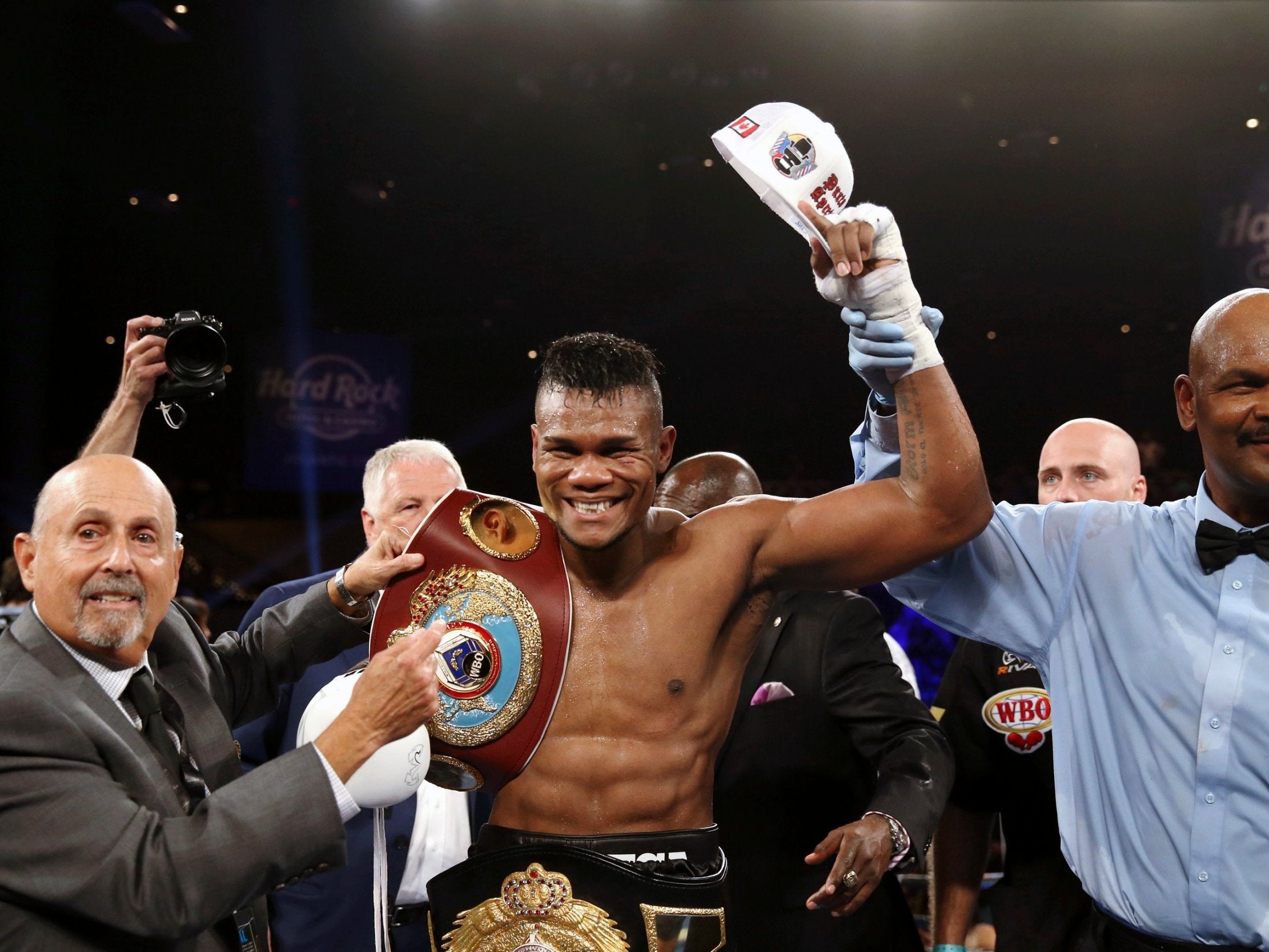 Eleider Alvarez celebrates becoming the new WBO light heavyweight champion