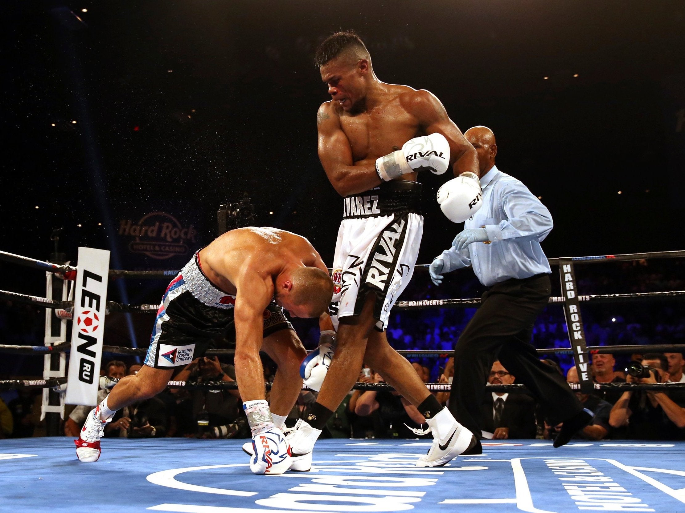 Elider Alvarez knocks down Sergey Kovalev in the seventh round