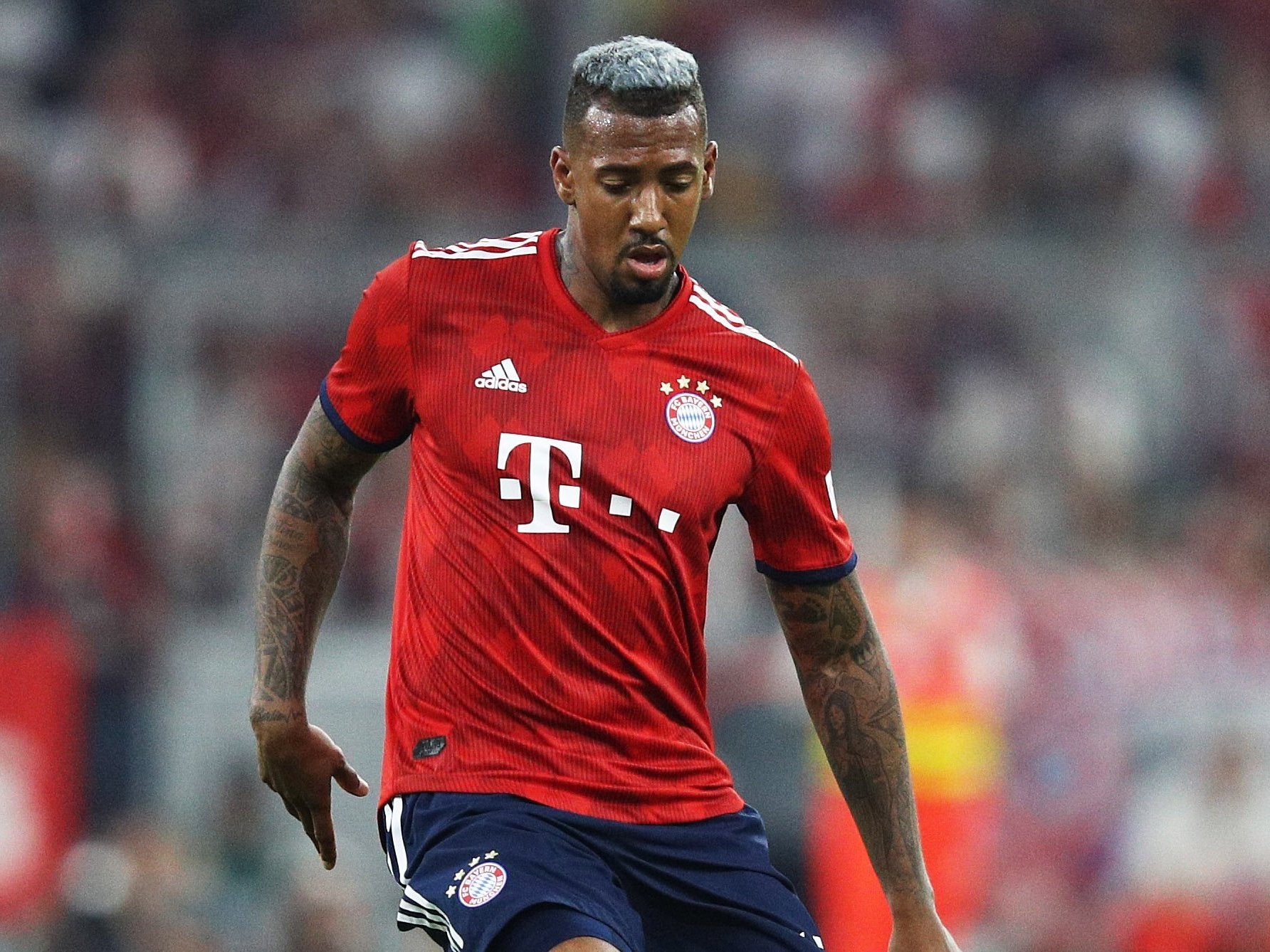 Jerome Boateng of Bayern Munich held talks with United