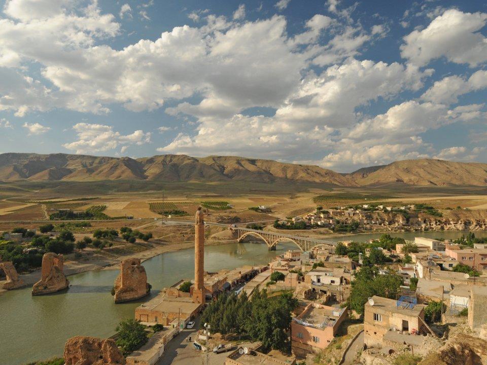 The project to flood Hasankeyf has been met with years of widespread condemnation (Shutterstock)