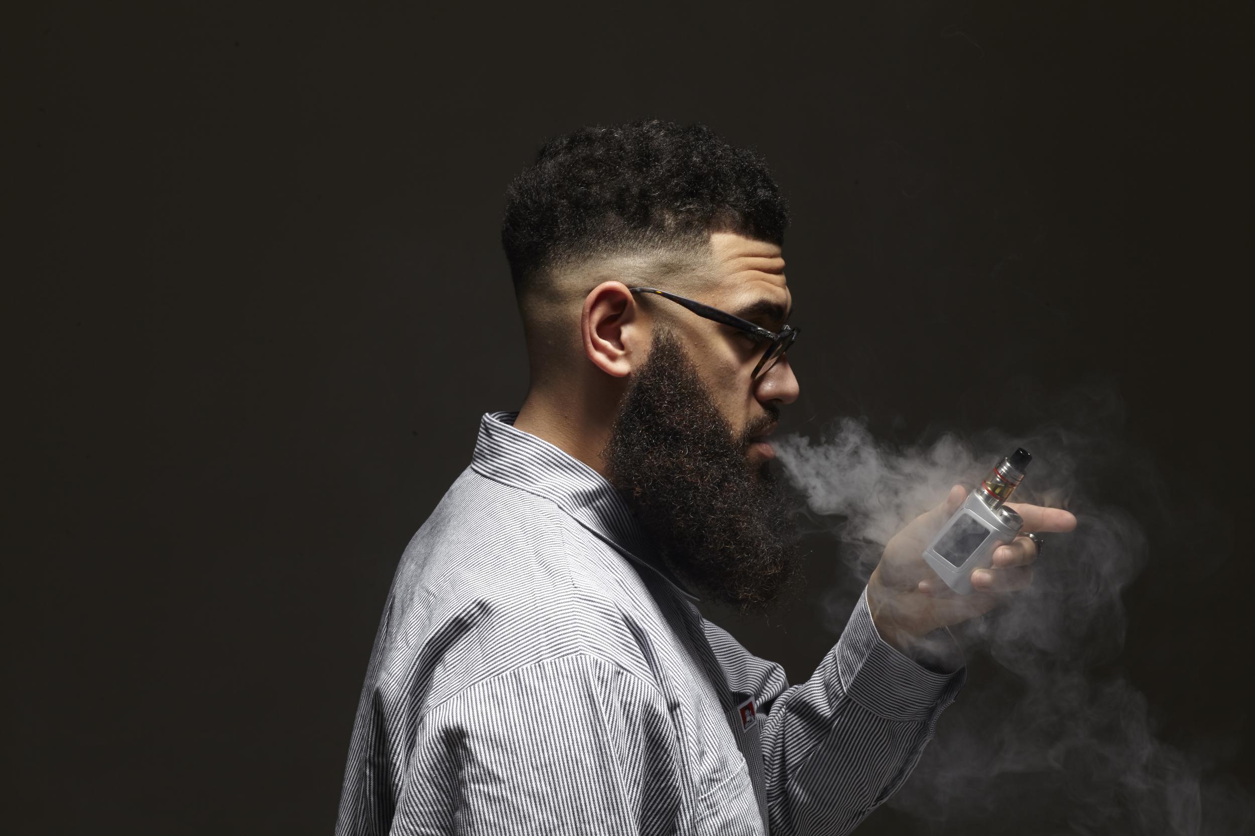 A gifted and easily warmed-to comic who blends anecdotes from his time on Vice’s ‘Hate Thy Neighbour’ with sharp and speedy audience interaction