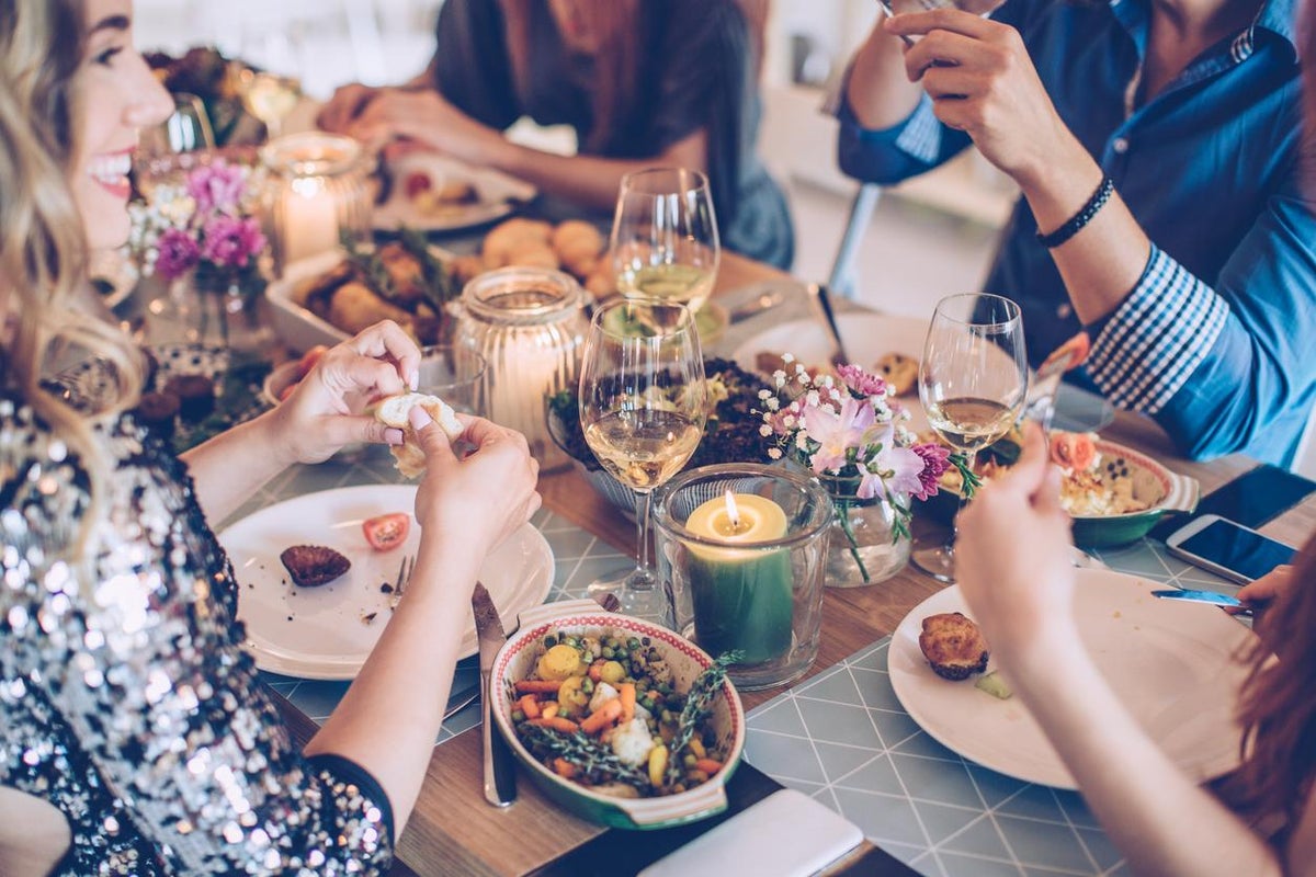 What is ‘gray rocking’? How it could help you get through the festive season