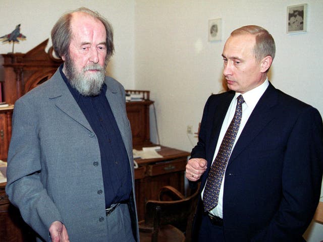 Russian president Vladimir Putin visited Solzhenitsyn’s suburban home near Moscow in September 2000