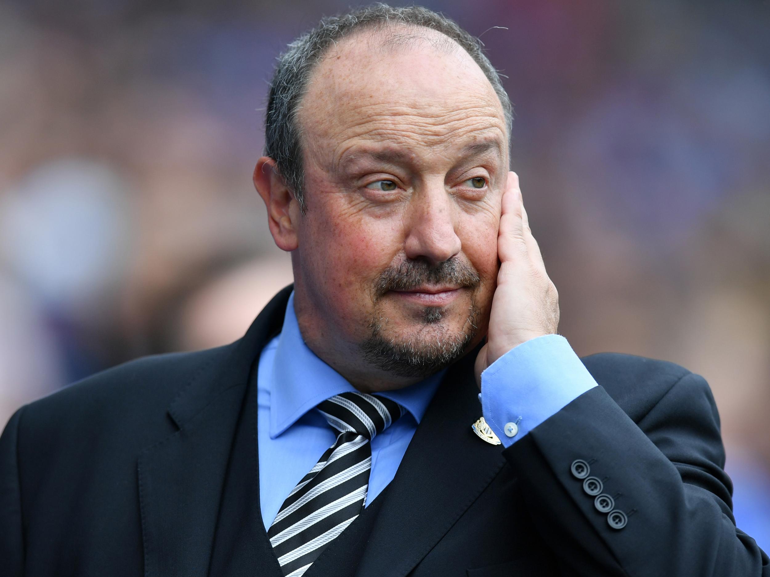 Could Benitez hammer the final nail into Mourinho's coffin?