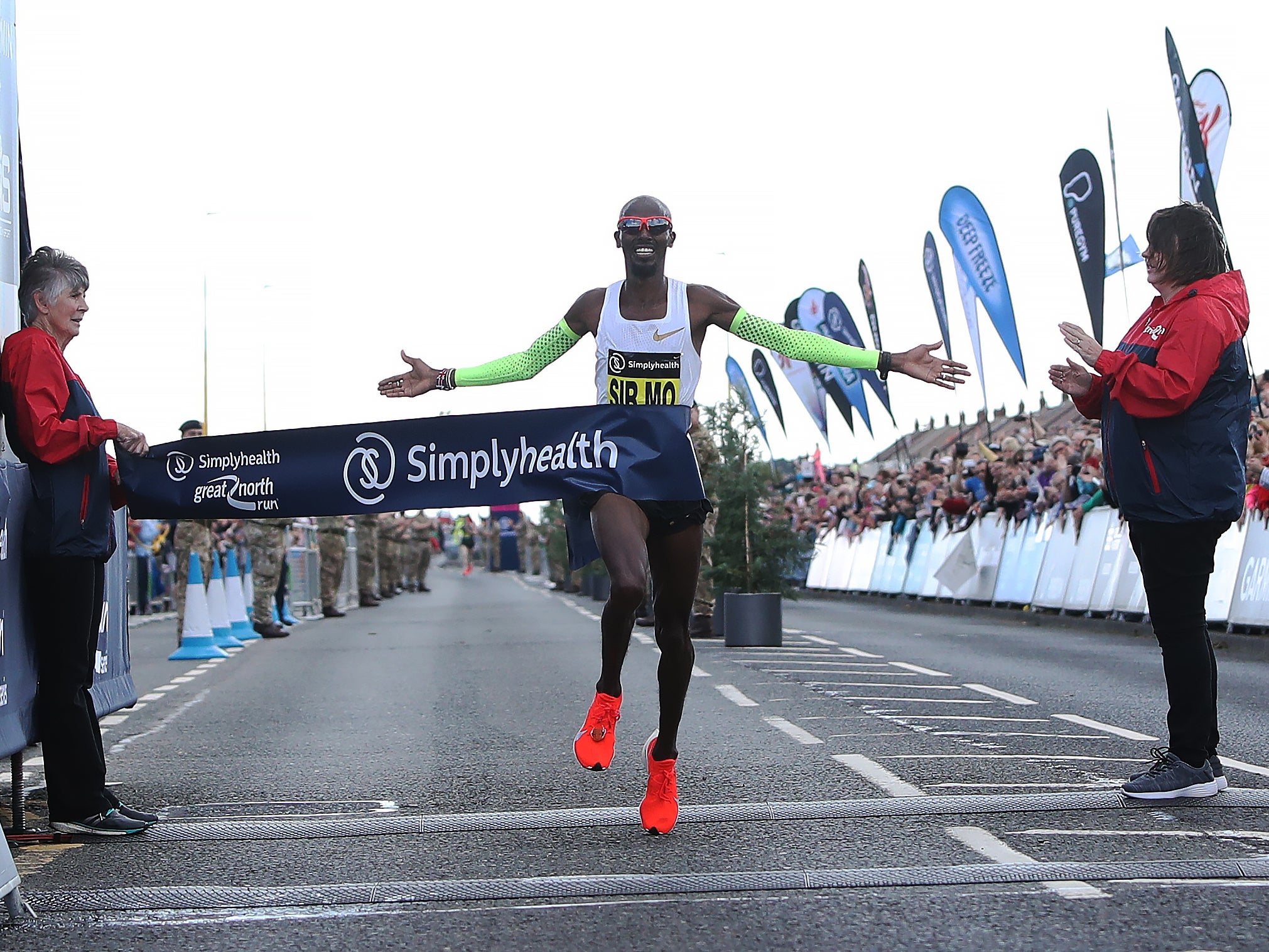 Farah won a reacord-breaking fifth consecutive Great North Run