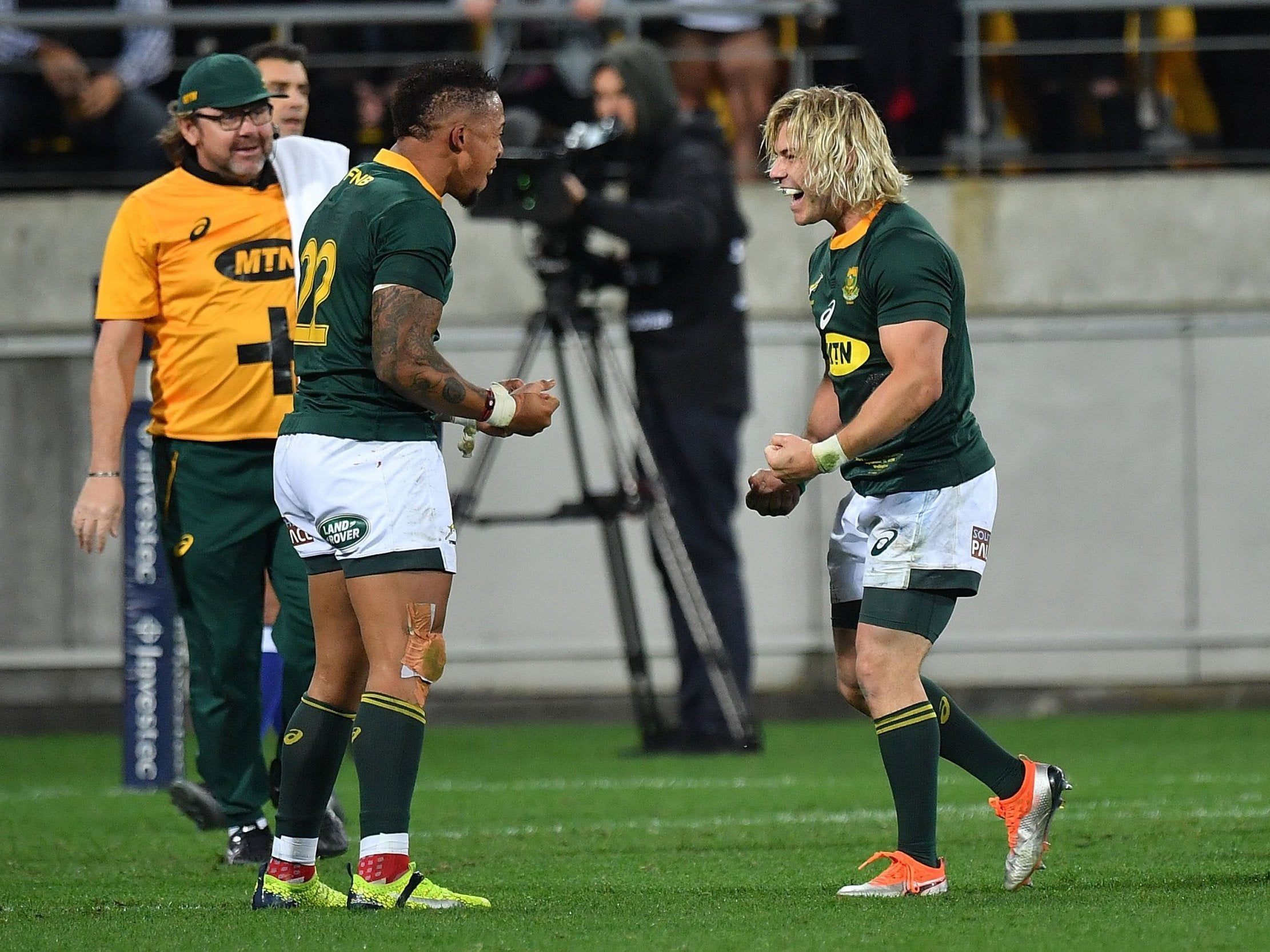 South Africa's Elton Jantjies (left) celebrates with Faf de Klerk