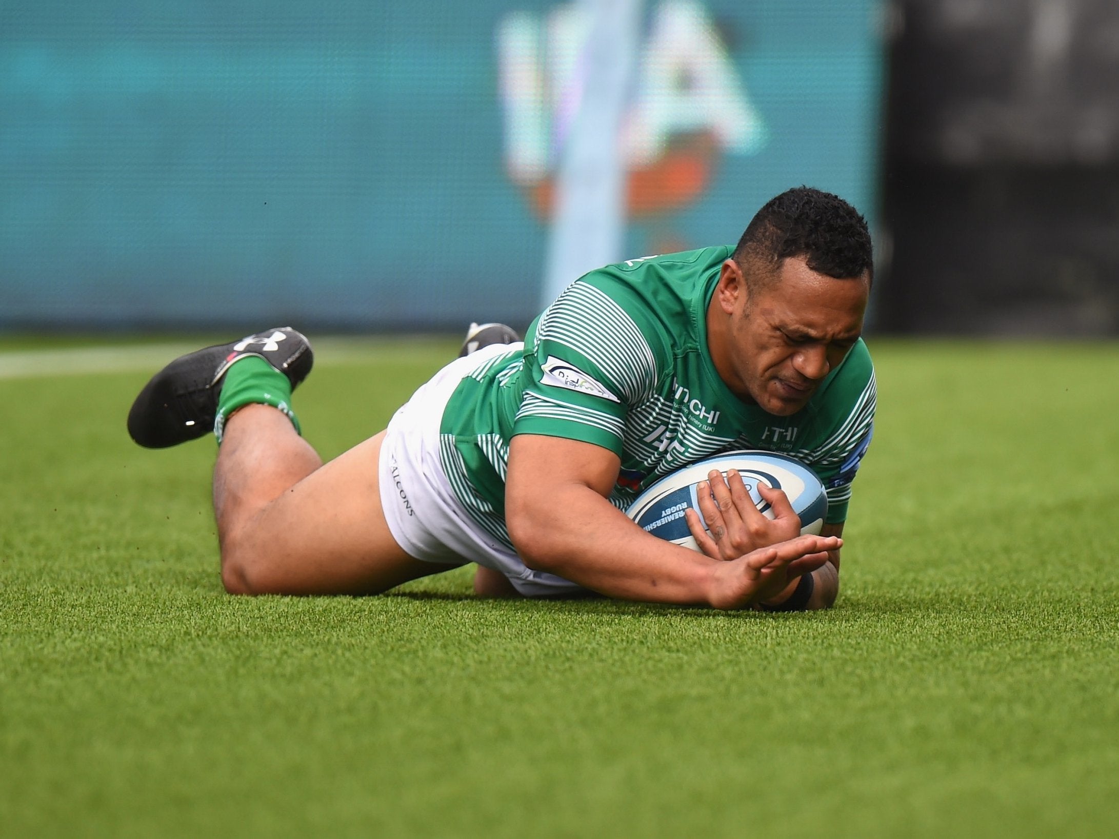 Sinoti Sinoti crossed for Newcastle's second try of the match