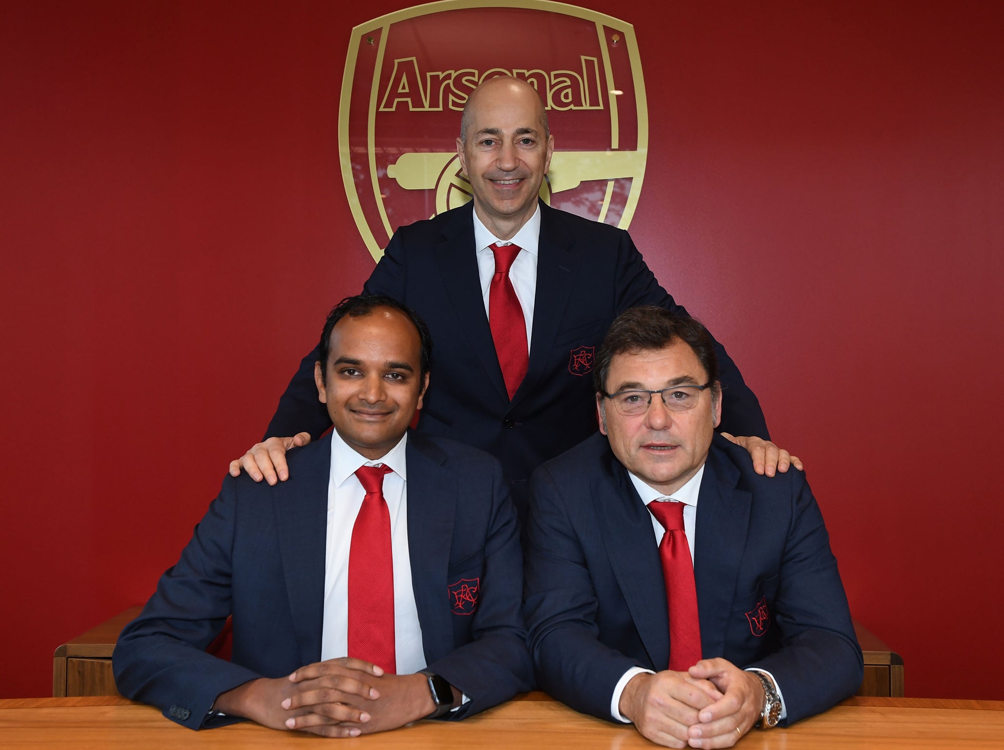 Ivan Gazidis with his successors, Raul Sanllehi (R) and Vinai Venkatesham