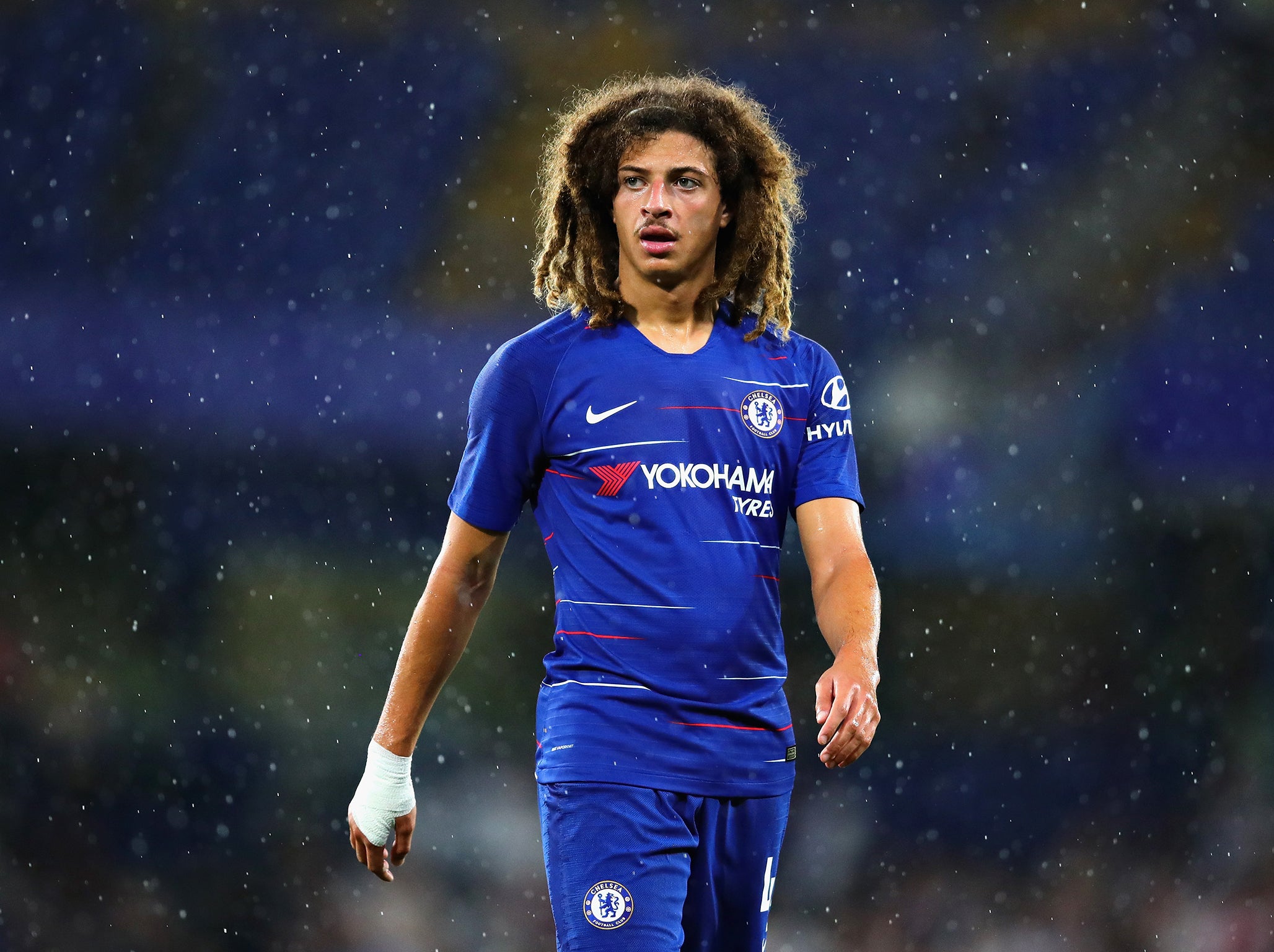 Ethan Ampadu has signed a new deal with Chelsea