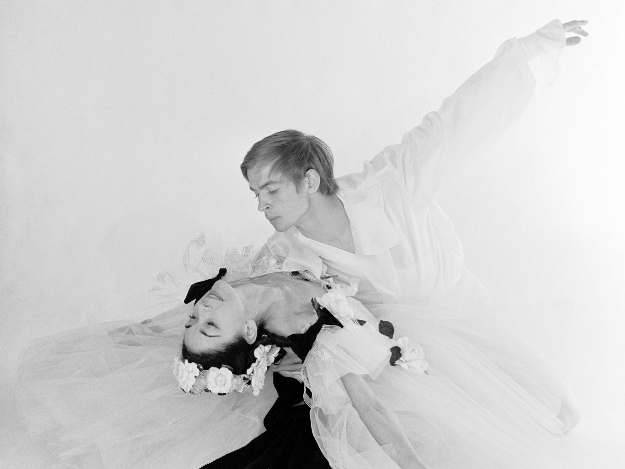 Rudolf Nureyev and Margot Fonteyn (Courtesy of Nureyev Foundation)