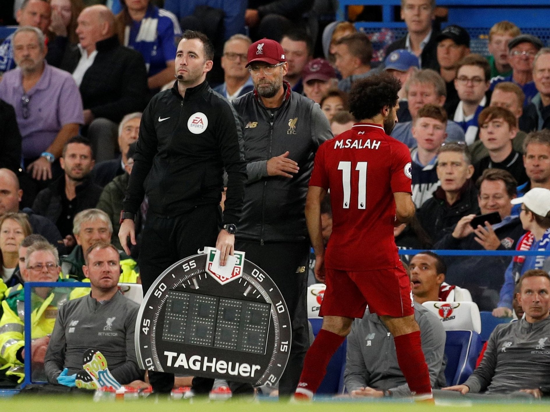 Klopp brought off Salah in the second half against Chelsea