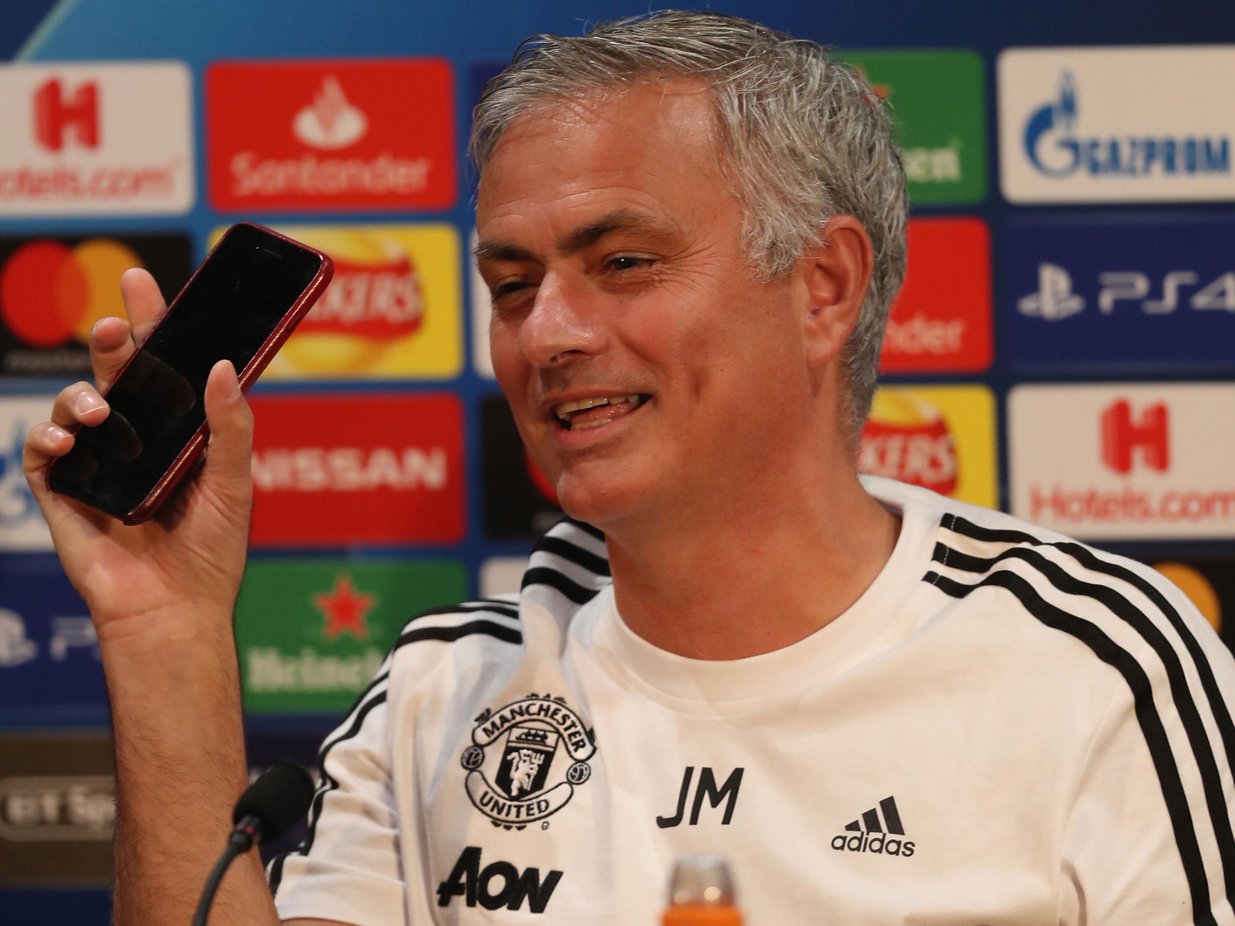 Mourinho joked about journalists bugging his phone