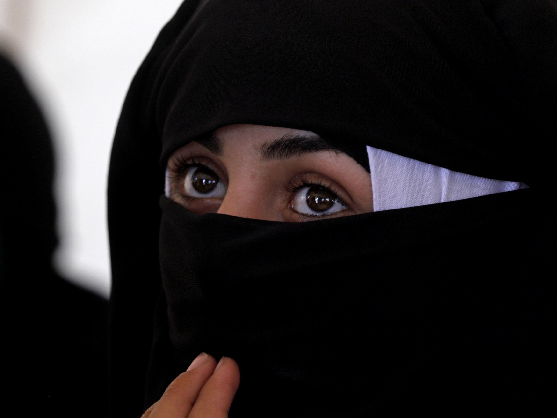 A Syrian woman at a camp for displaced people in al-Hasakah, a neighbouring province of the area where Isis took around 250 people captive