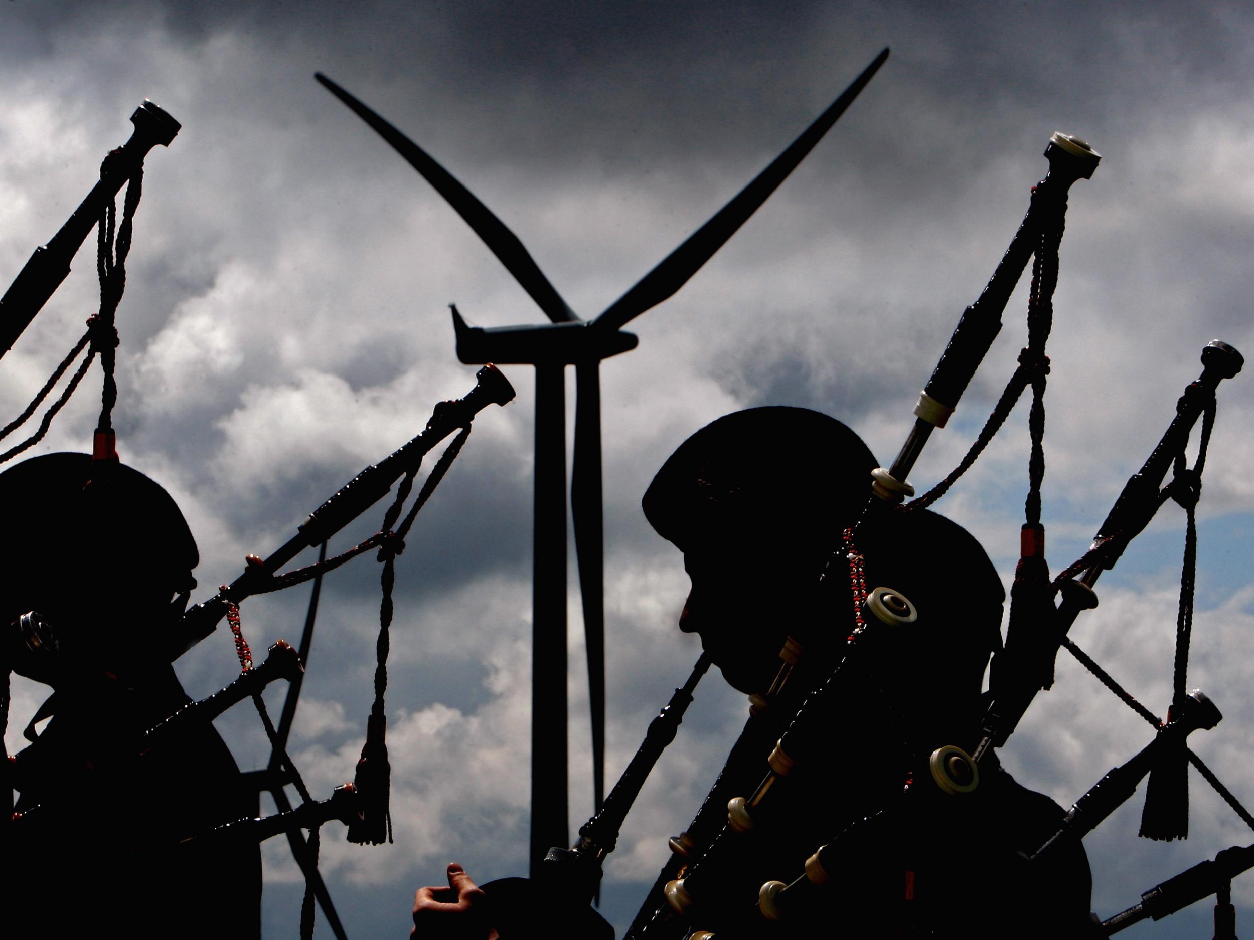 Scottish wind power: by passing its remaining fossil fuel assets on to Drax, is Scottish Power just passing the buck?