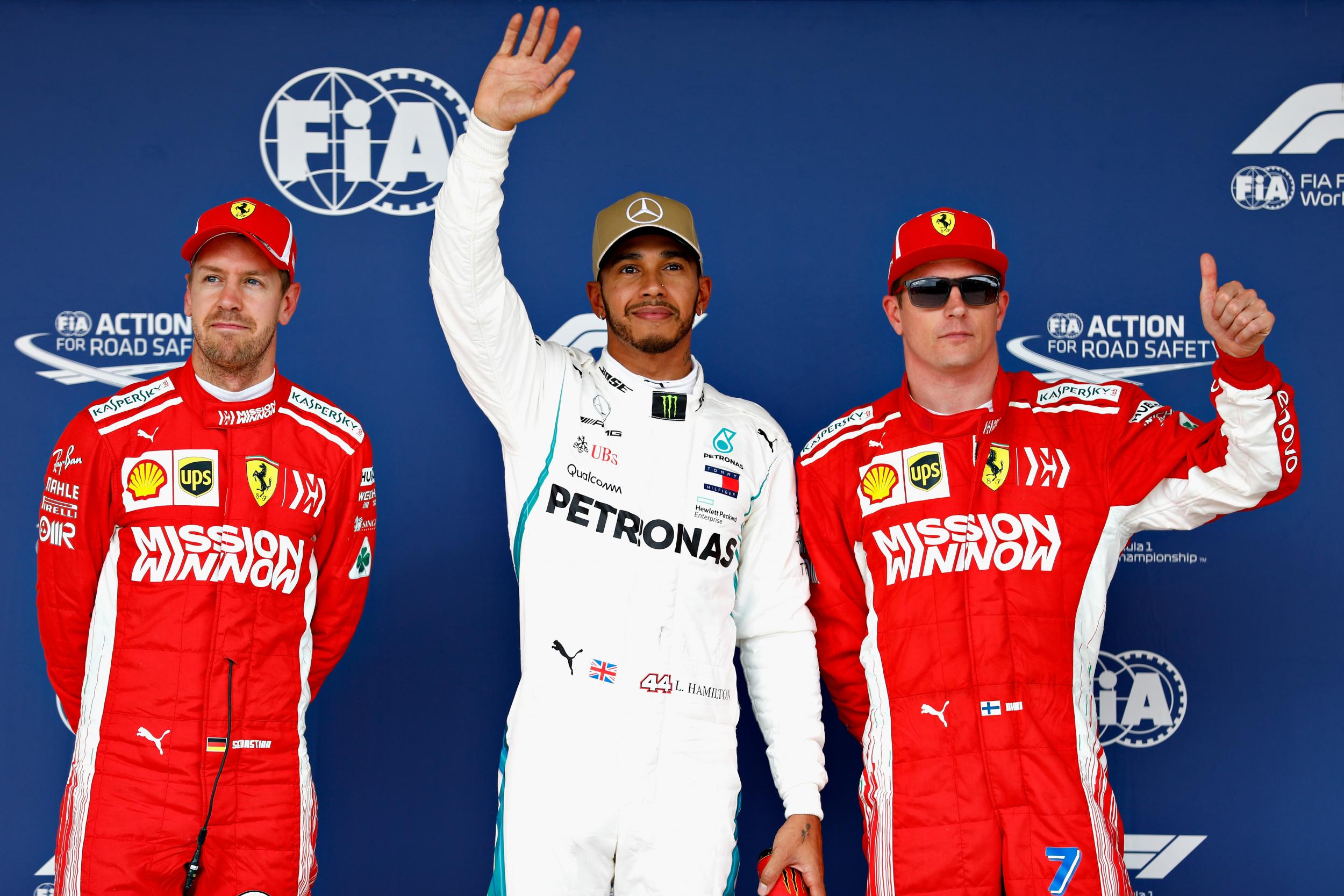 Lewis Hamilton starts on pole for the US Grand Prix with Sebastian Vettel in fifth