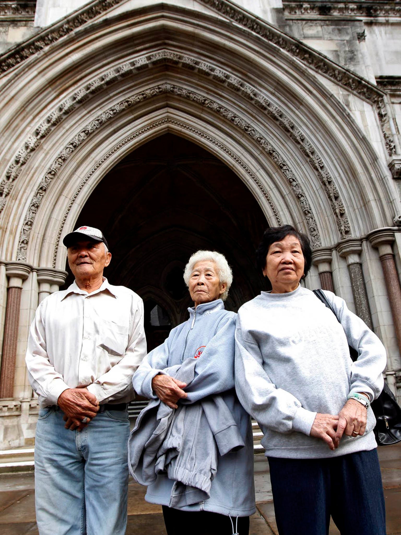 Families of Batang Kali victims at the High Court in London in 2012