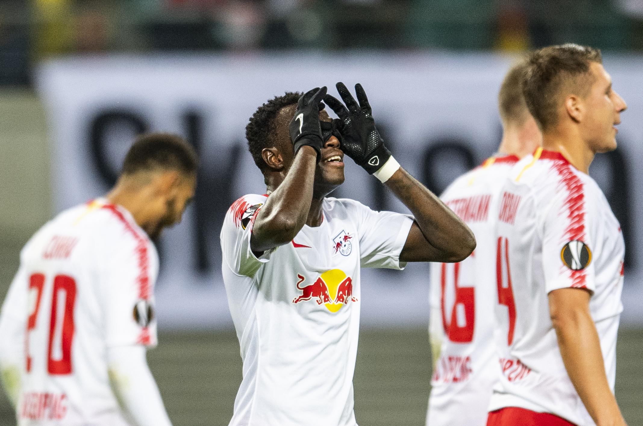 Bruma celebrates after scoring for RB Leipzig