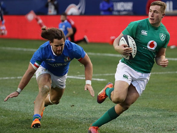 Jordan Larmour scored a hat-trick for Ireland