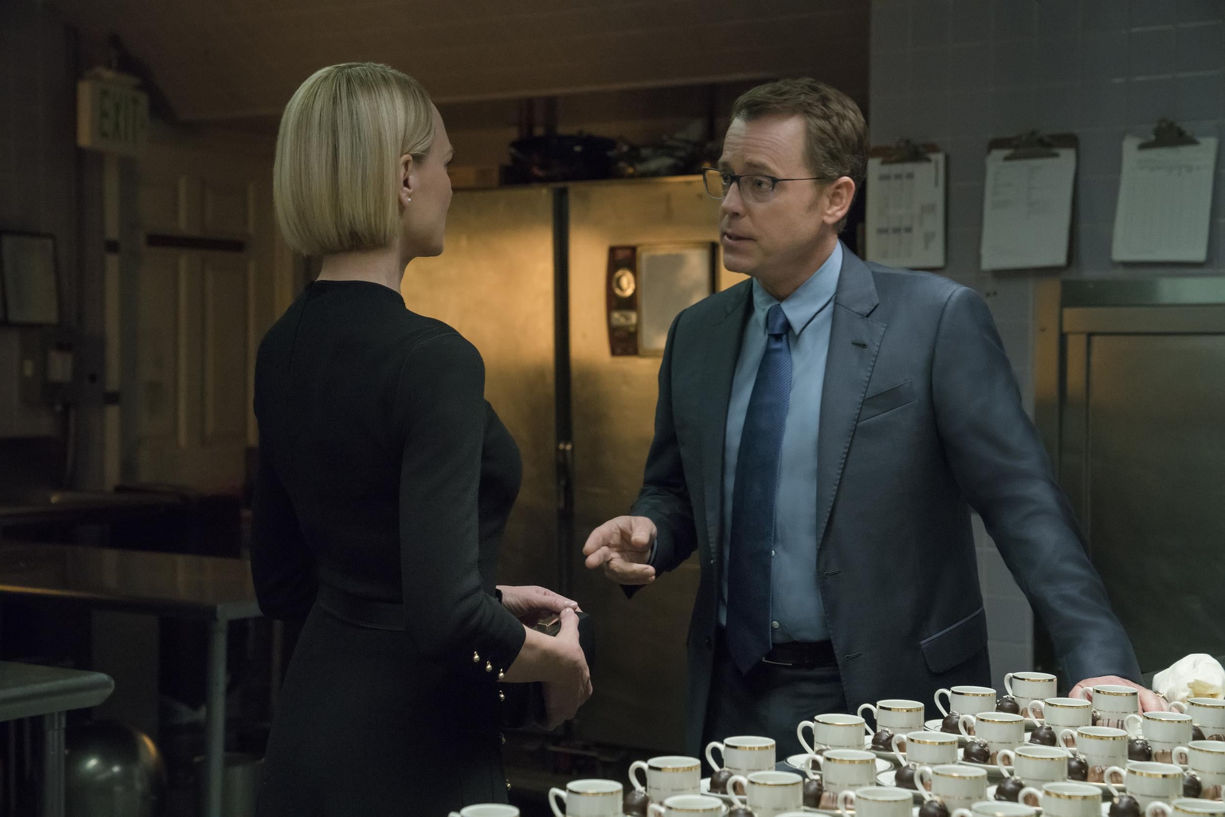 Bill Shepherd (Greg Kinnear) with President Claire Underwood (Robin Wright) in House of Cards Season 6