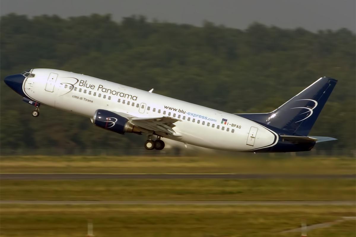 Long gone: Blue Panorama Boeing 737 taking off