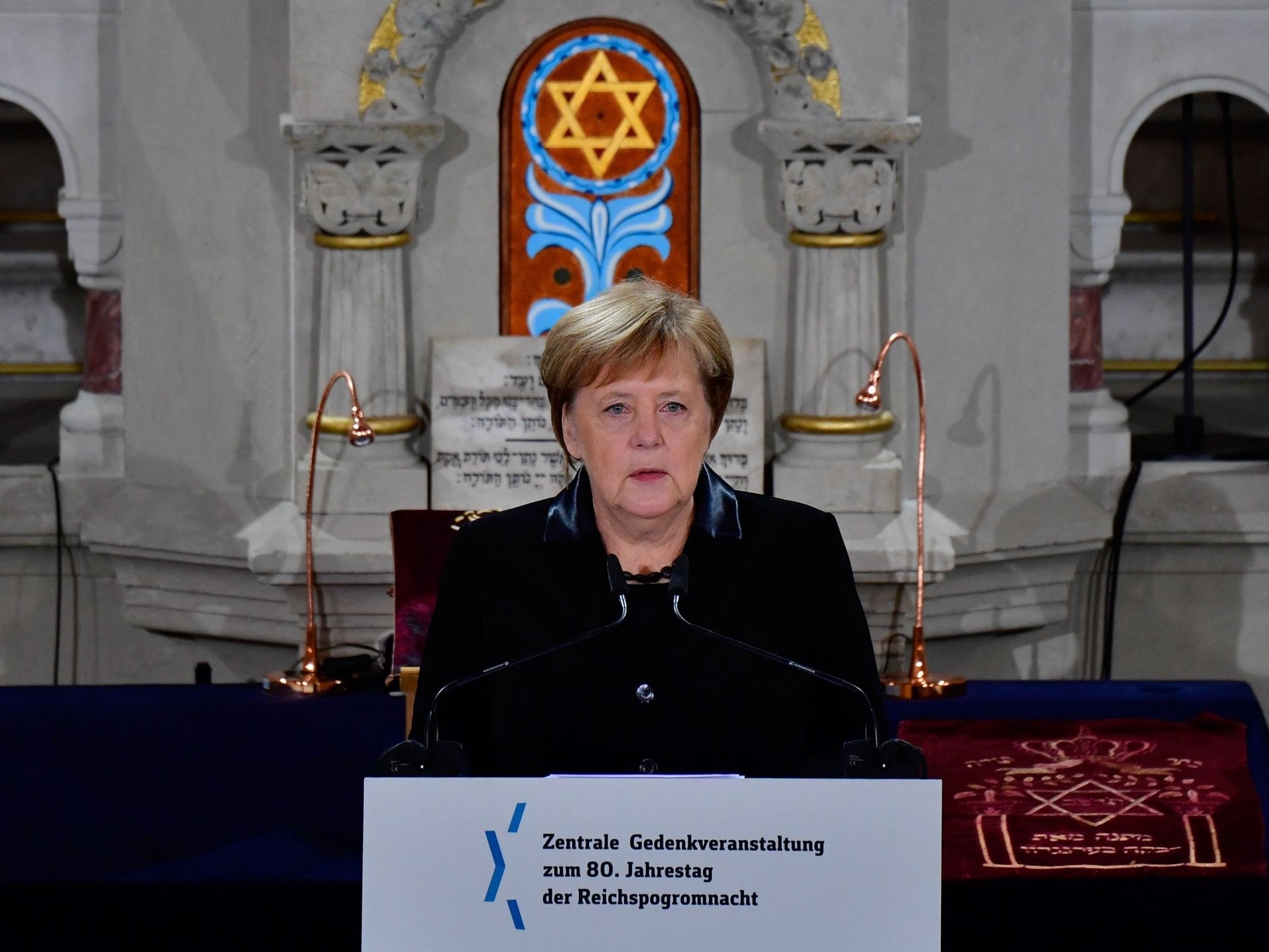 Angela Merkel addresses a ceremony at the Rykestrasse synagogue in Berlin