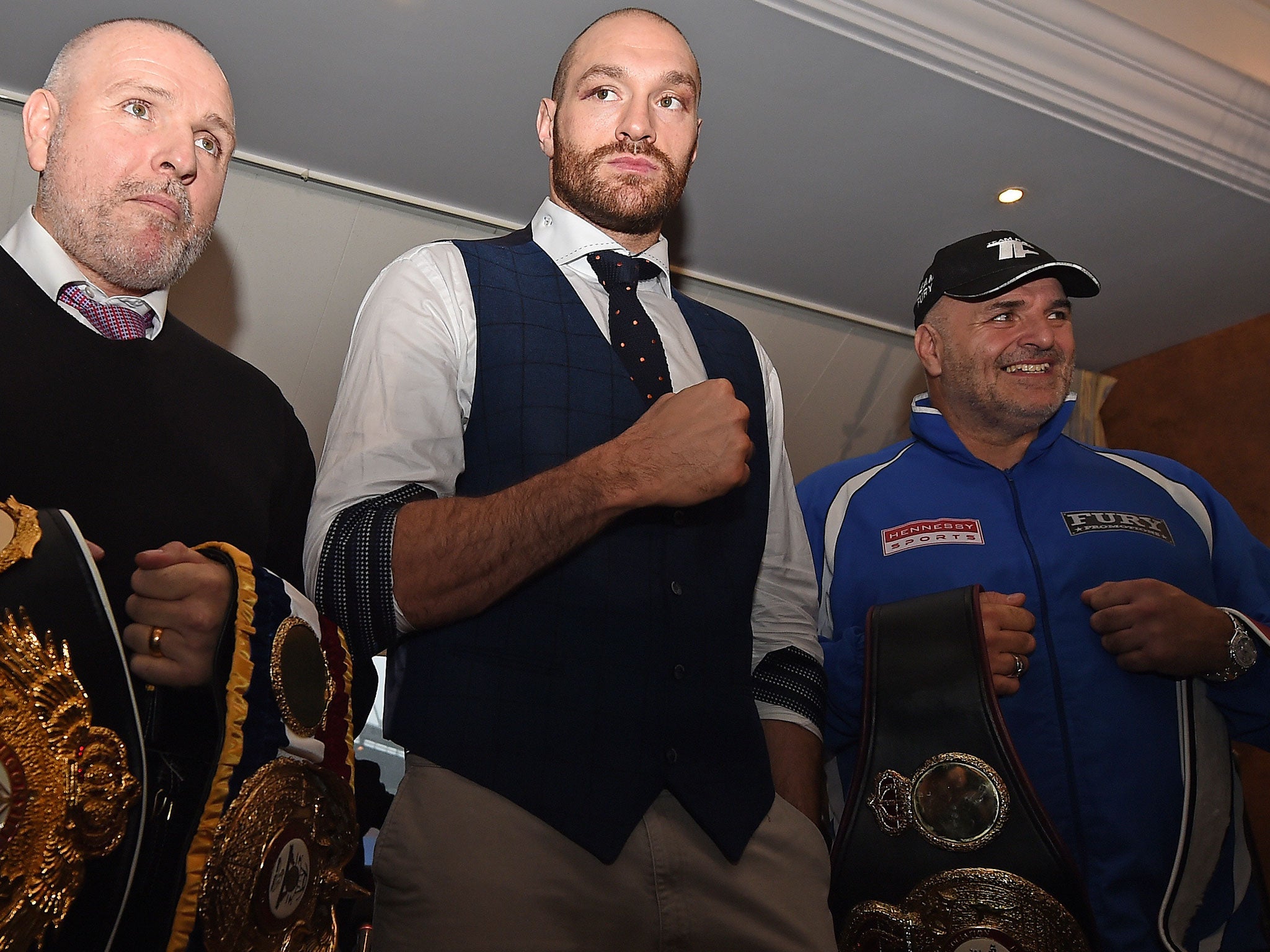 Fury will have to go it alone without his father in Las Vegas
